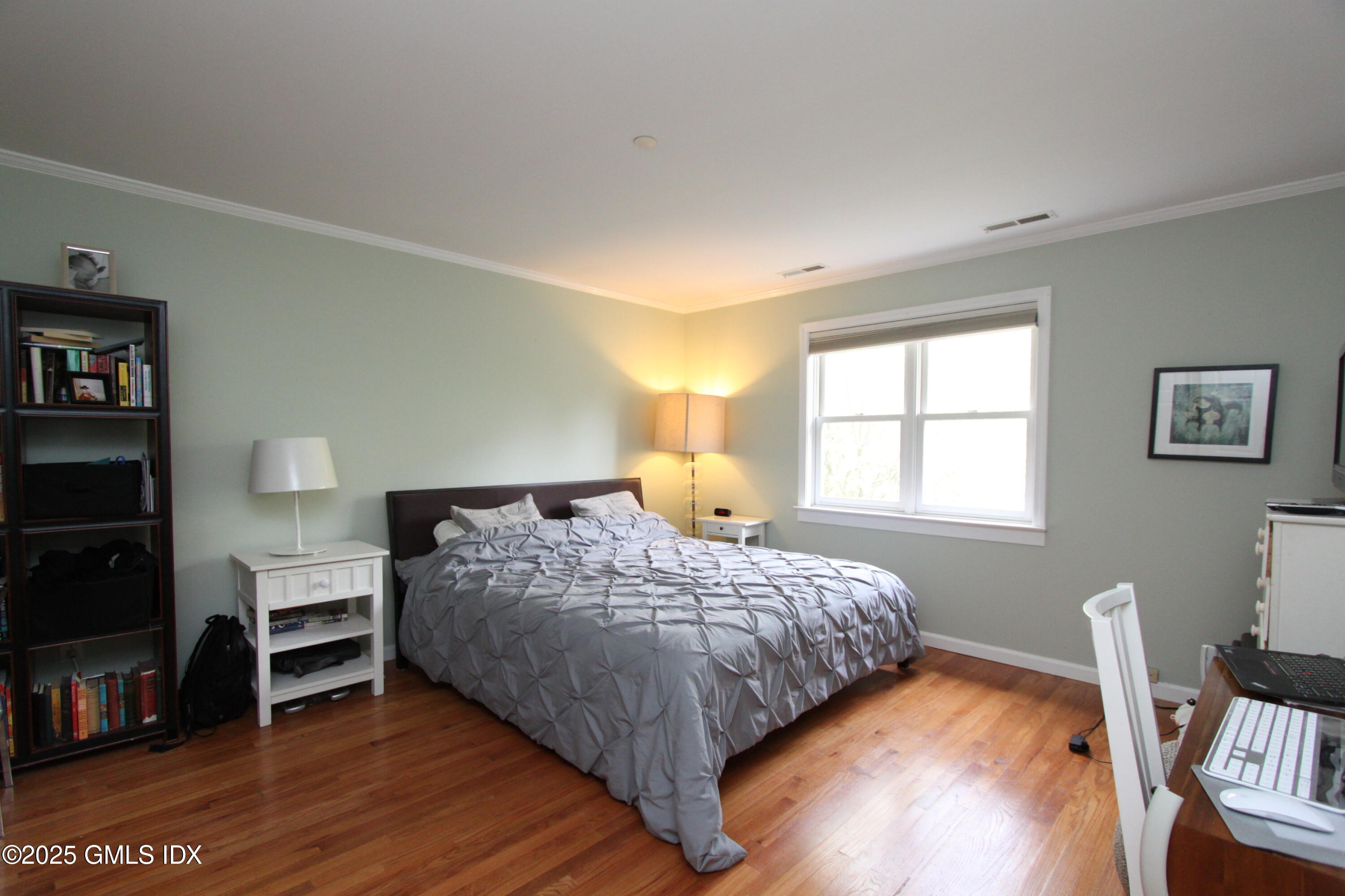 51 Forest Avenue, 88