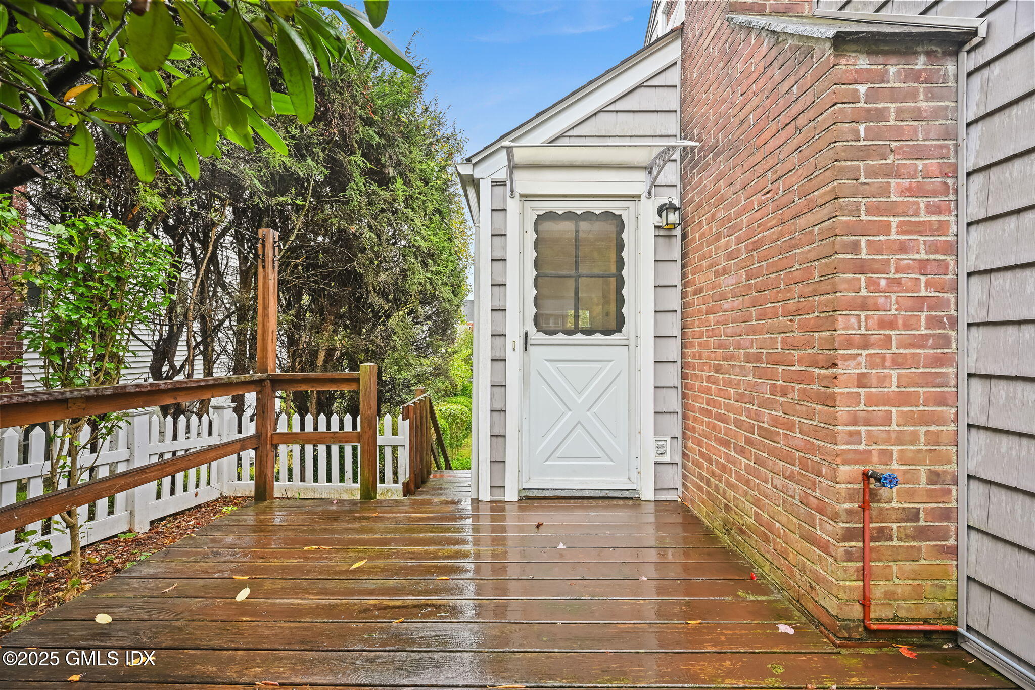 72 Glenville Street