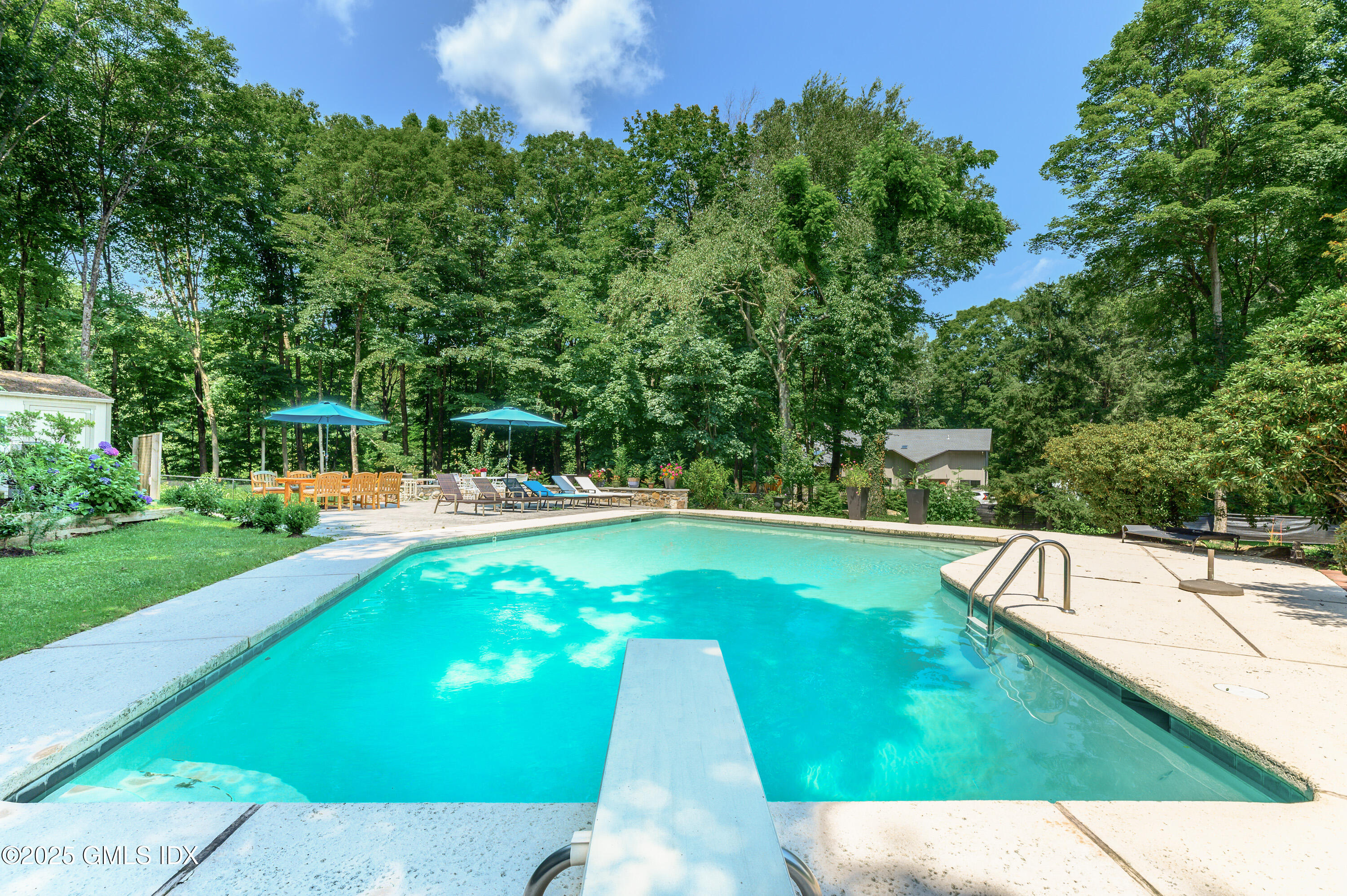 180 Riverbank Road, Stamford