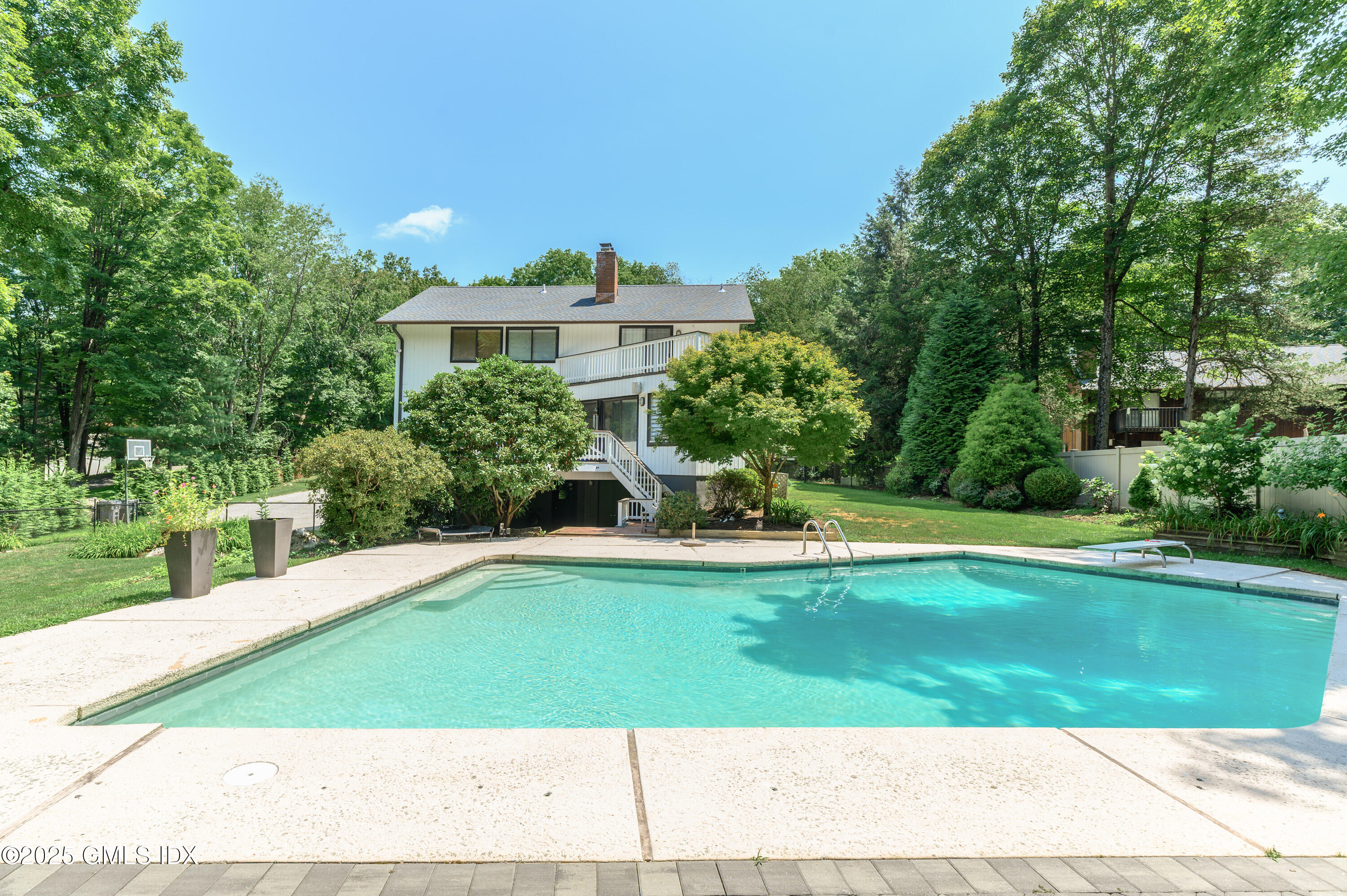 180 Riverbank Road, Stamford