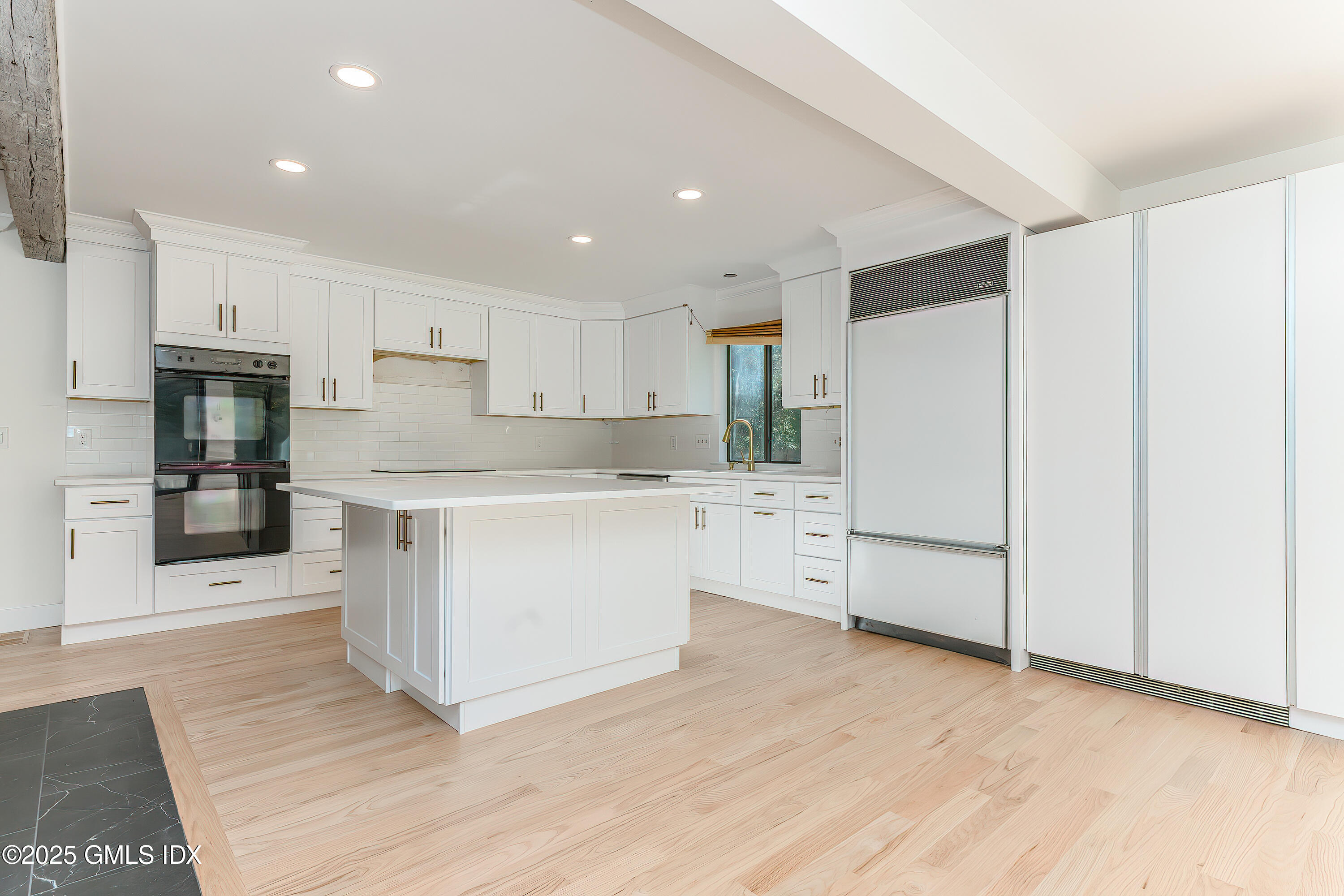 180 Riverbank Road, Stamford