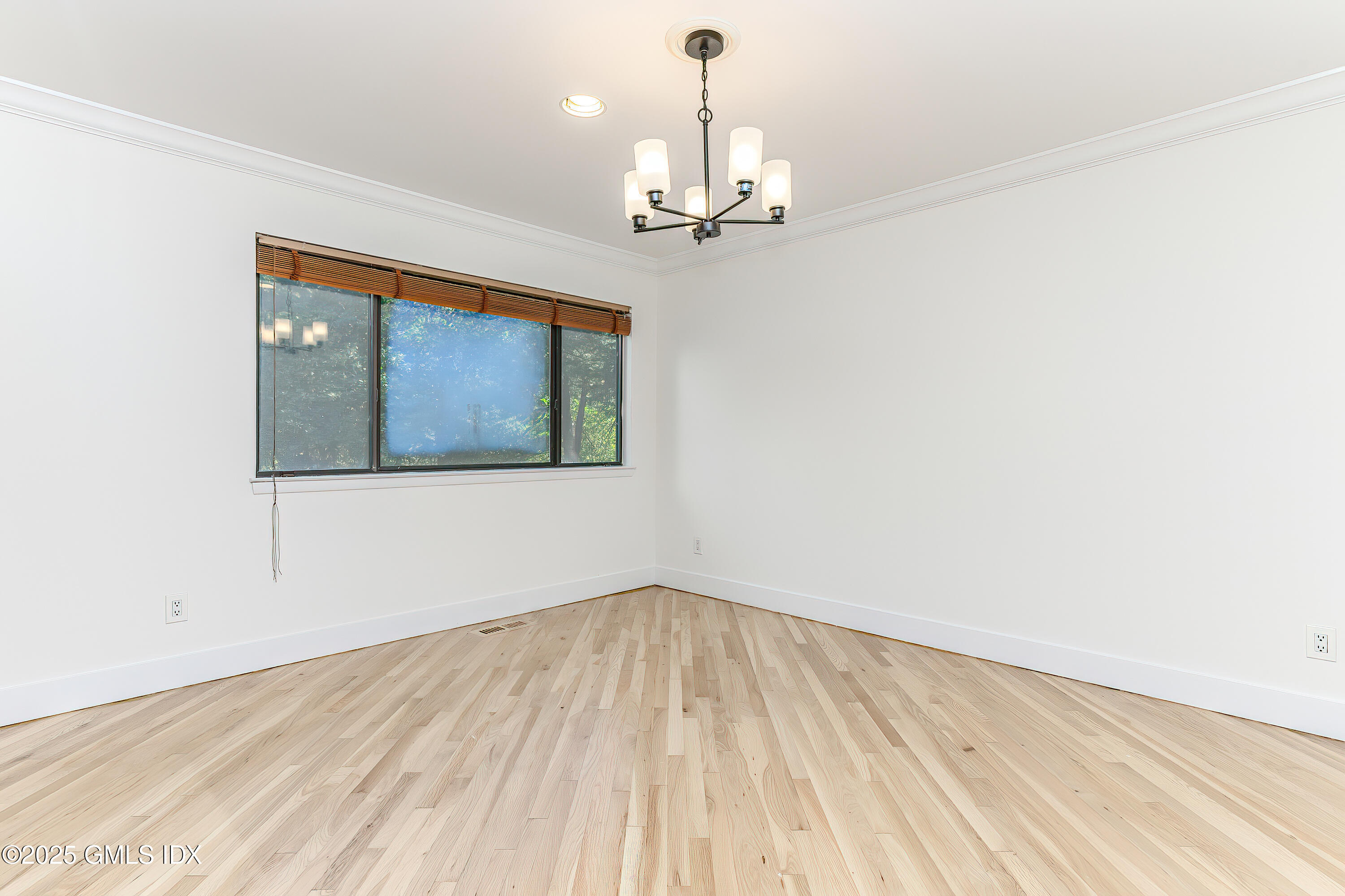 180 Riverbank Road, Stamford