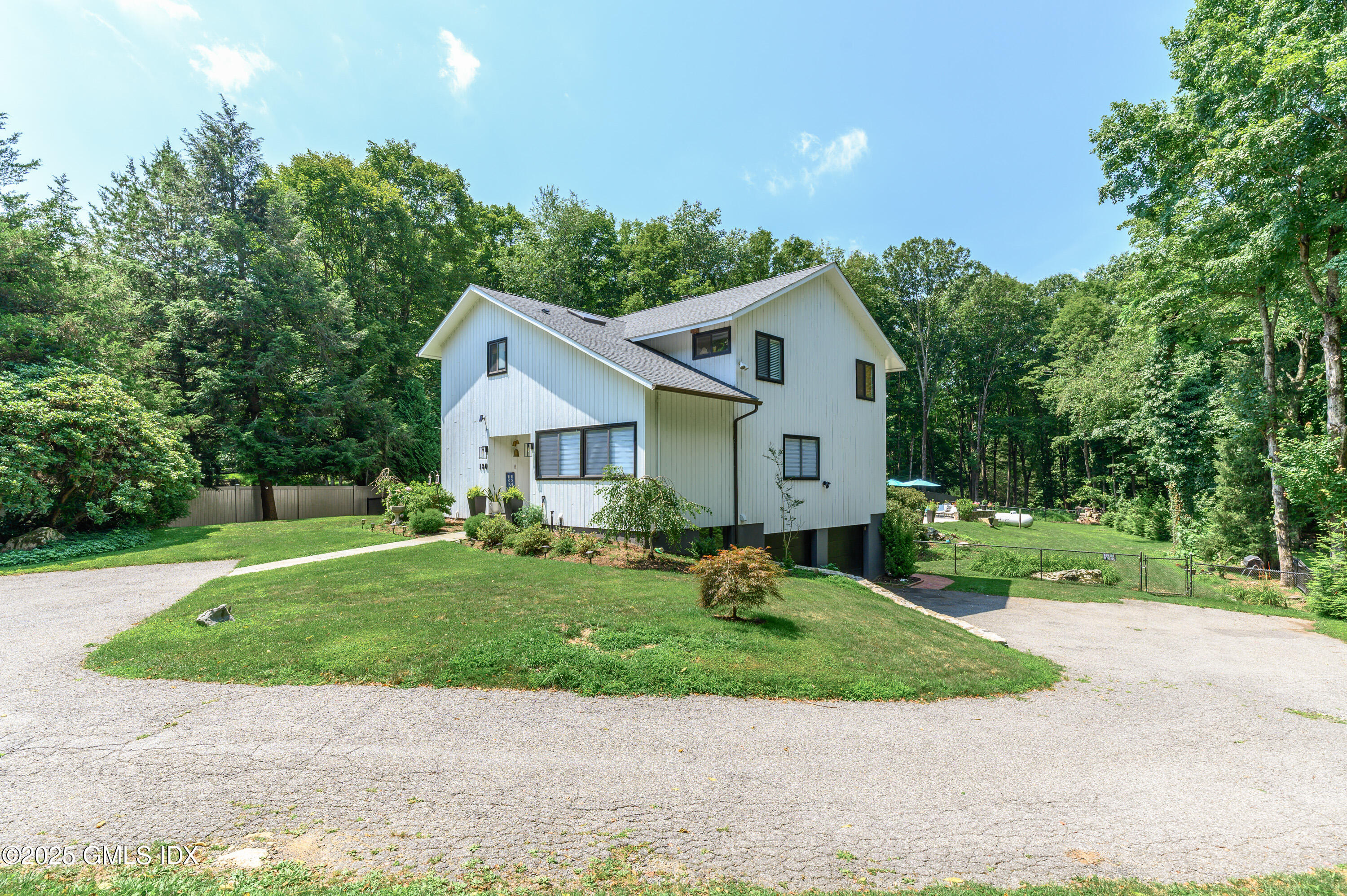 180 Riverbank Road, Stamford