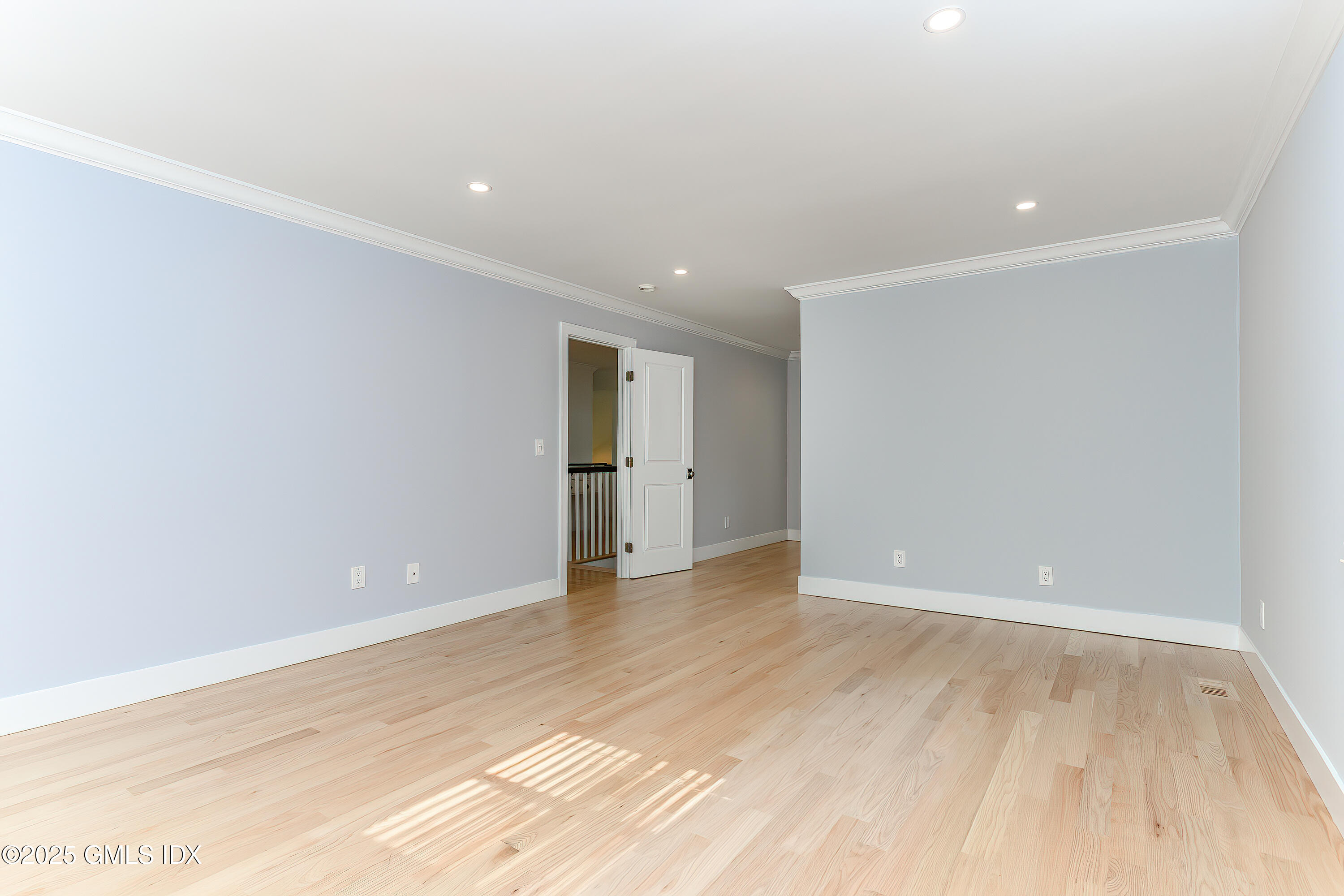 180 Riverbank Road, Stamford