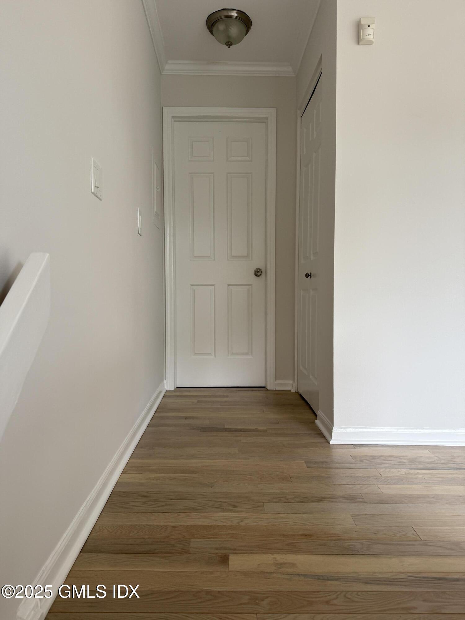 1465 E Putnam Avenue 326