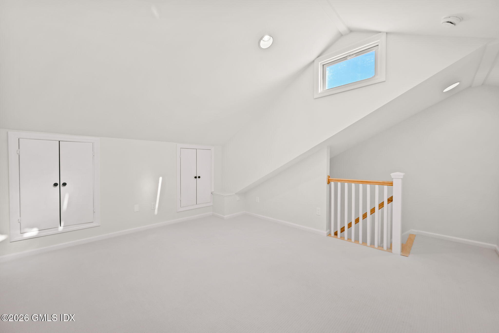 115 River Road 7