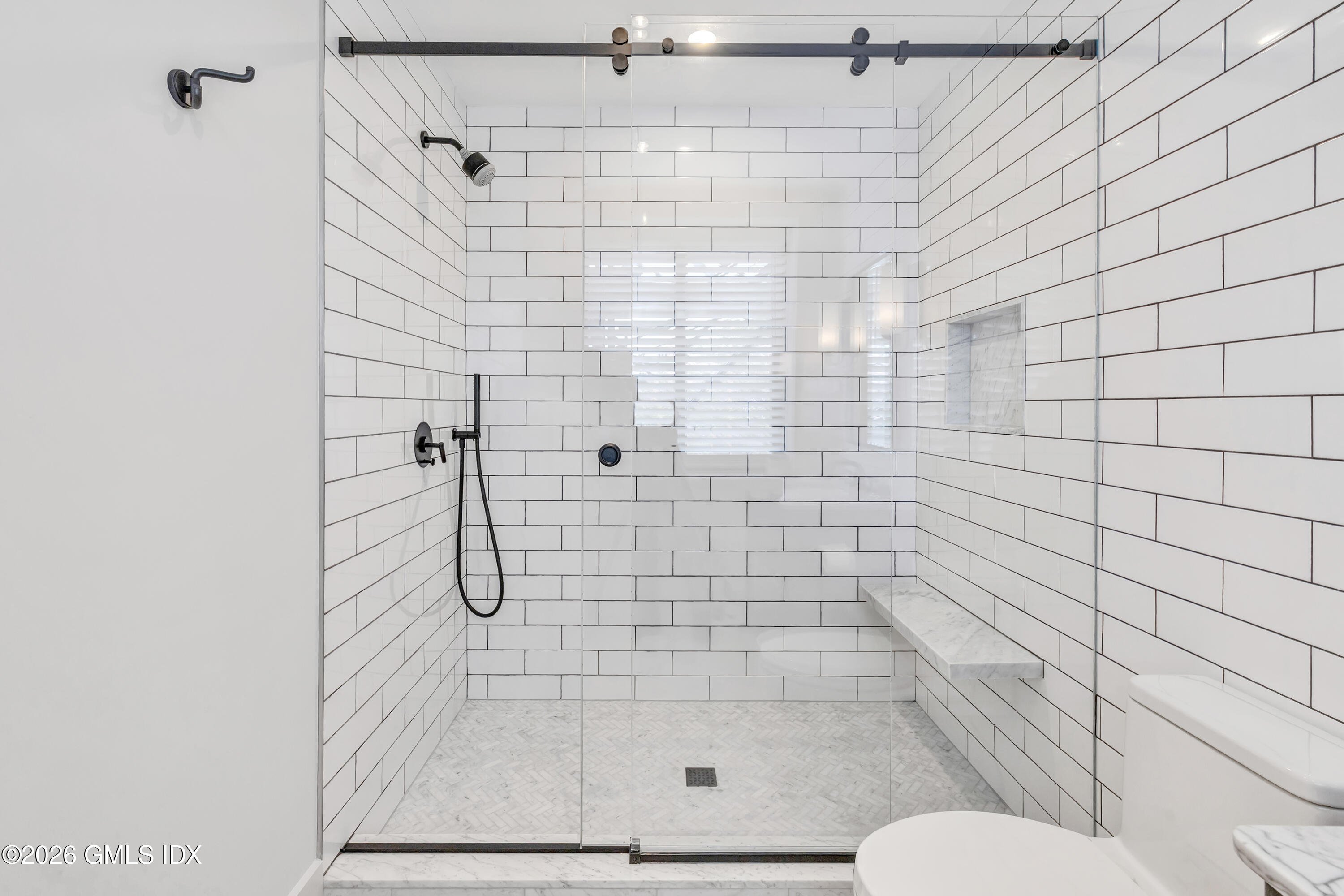 11 Lafayette Court APT 1C