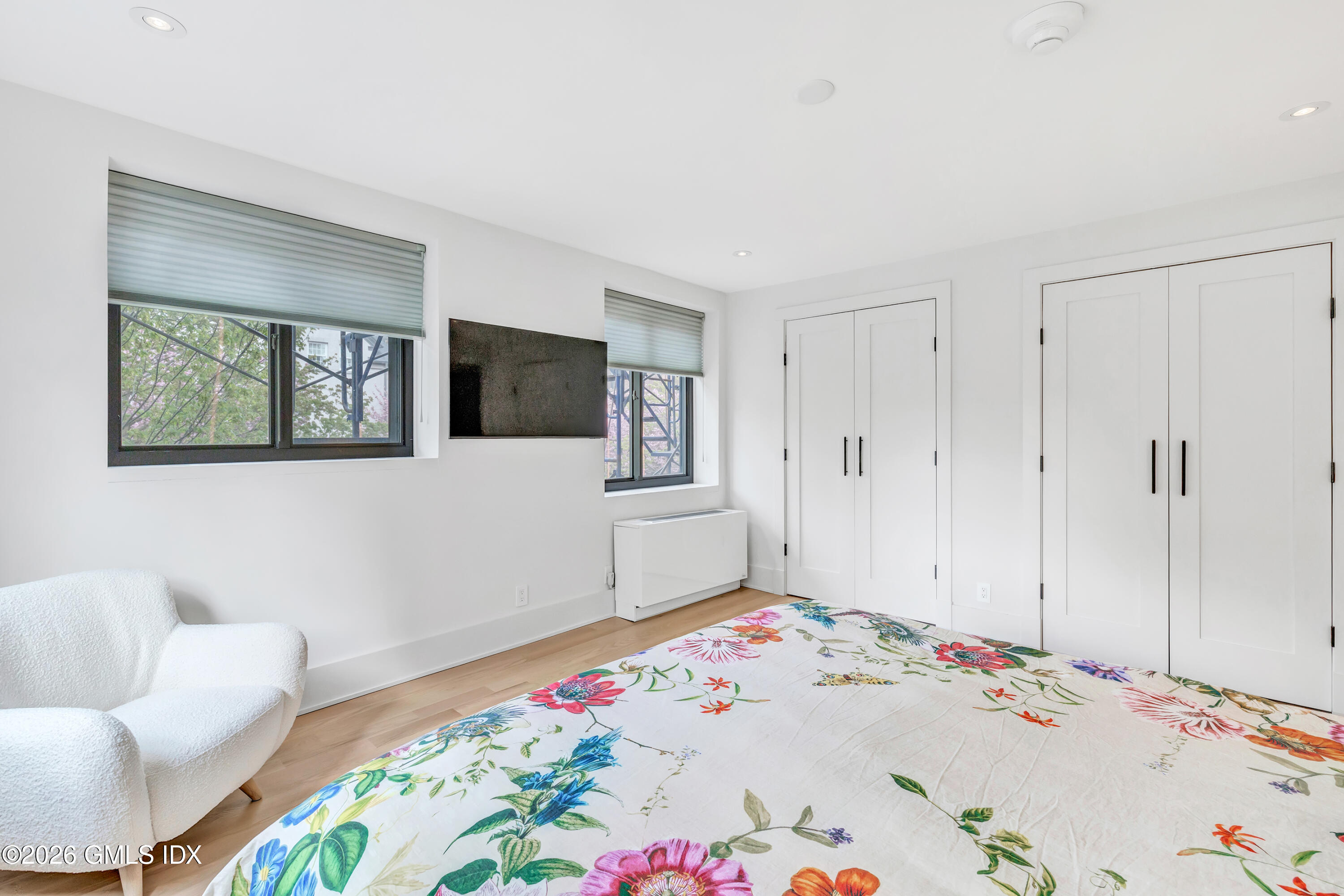 11 Lafayette Court APT 1C