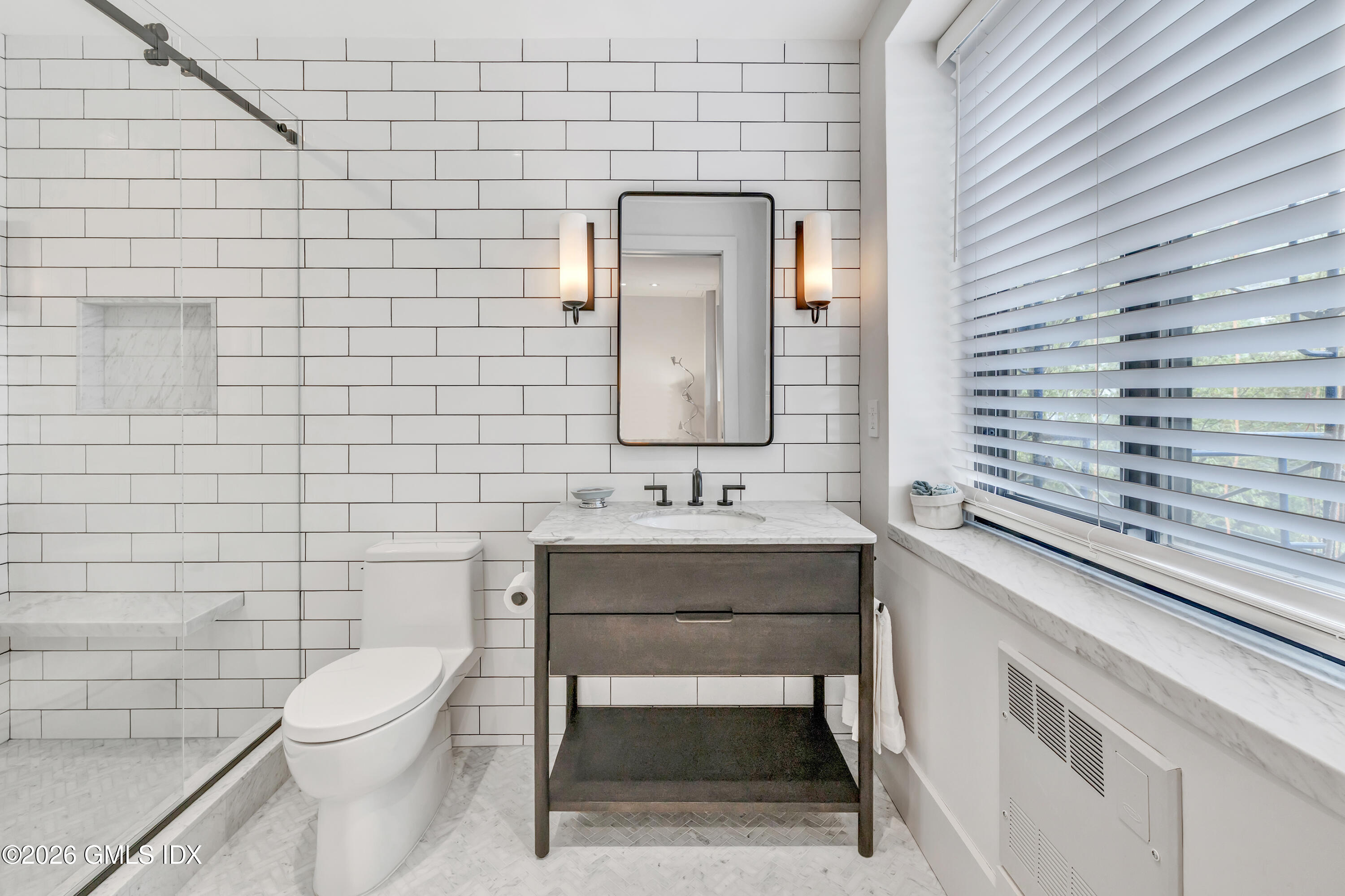 11 Lafayette Court APT 1C