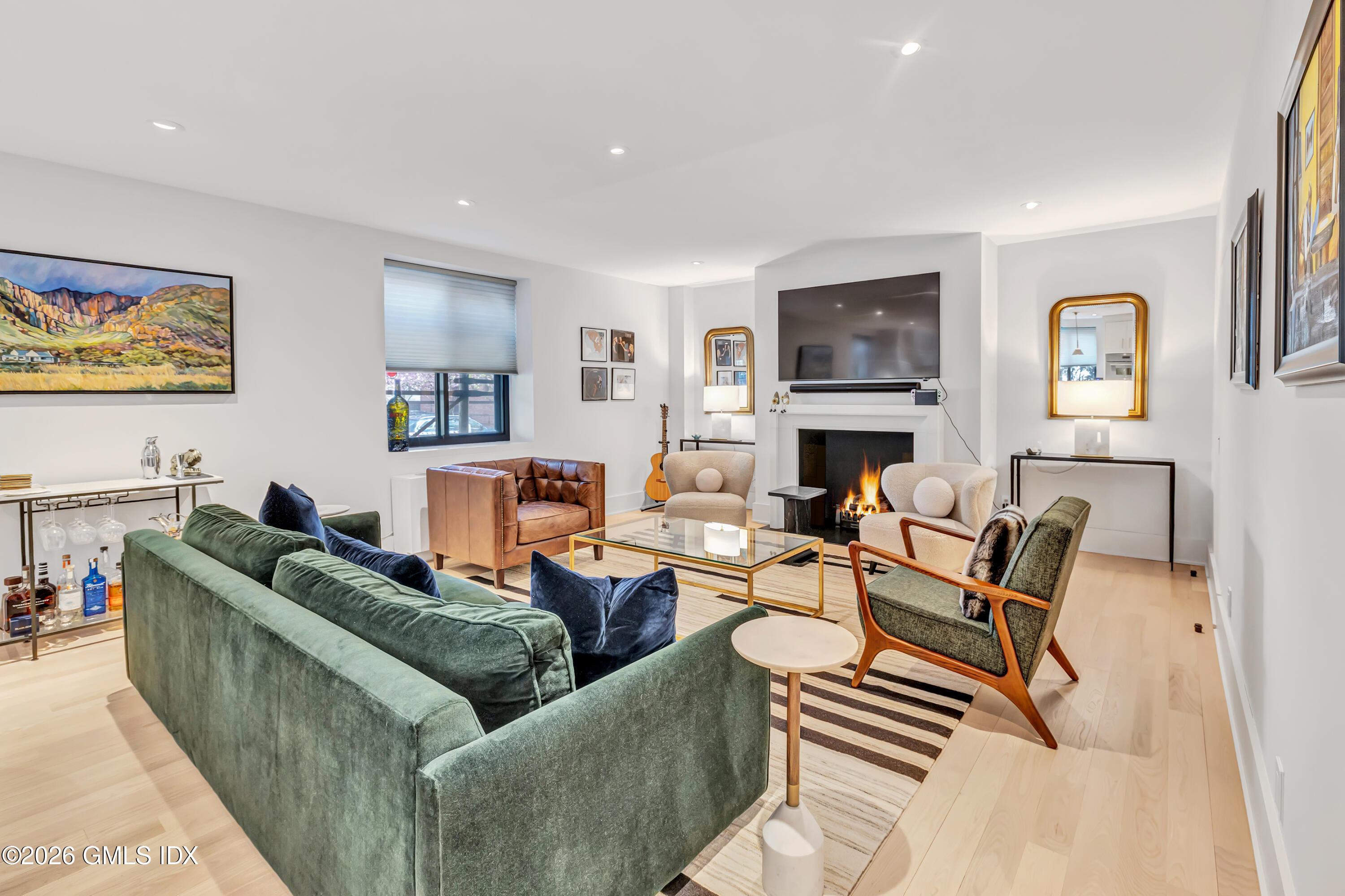 11 Lafayette Court APT 1C