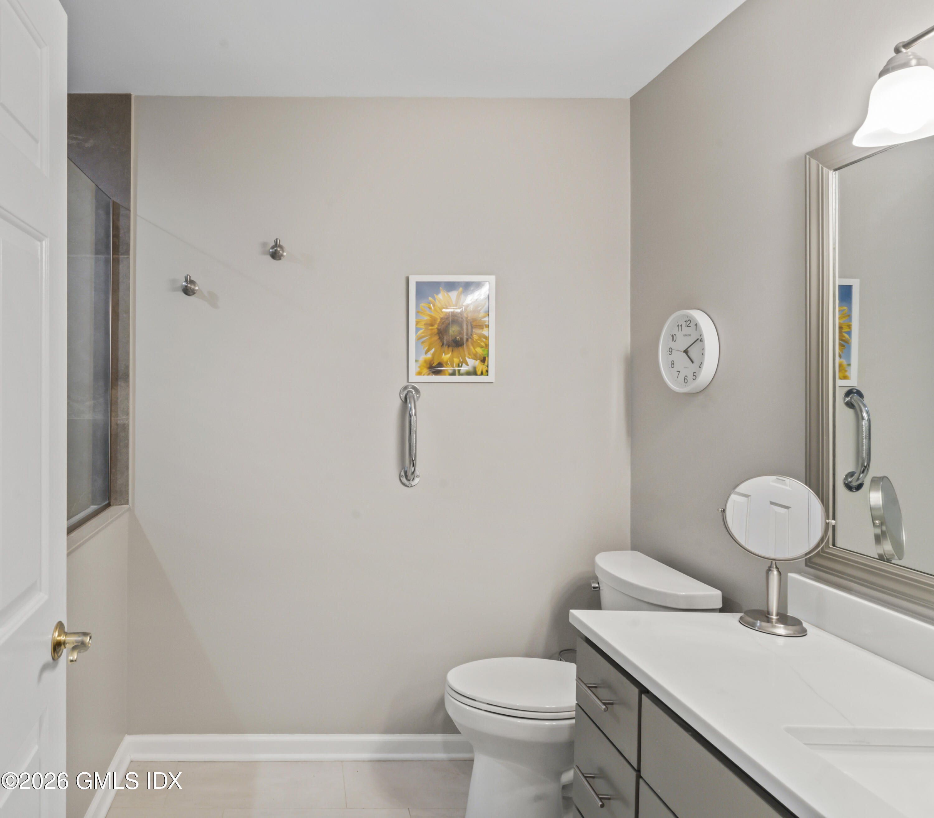 351 Pemberwick Road APT 818