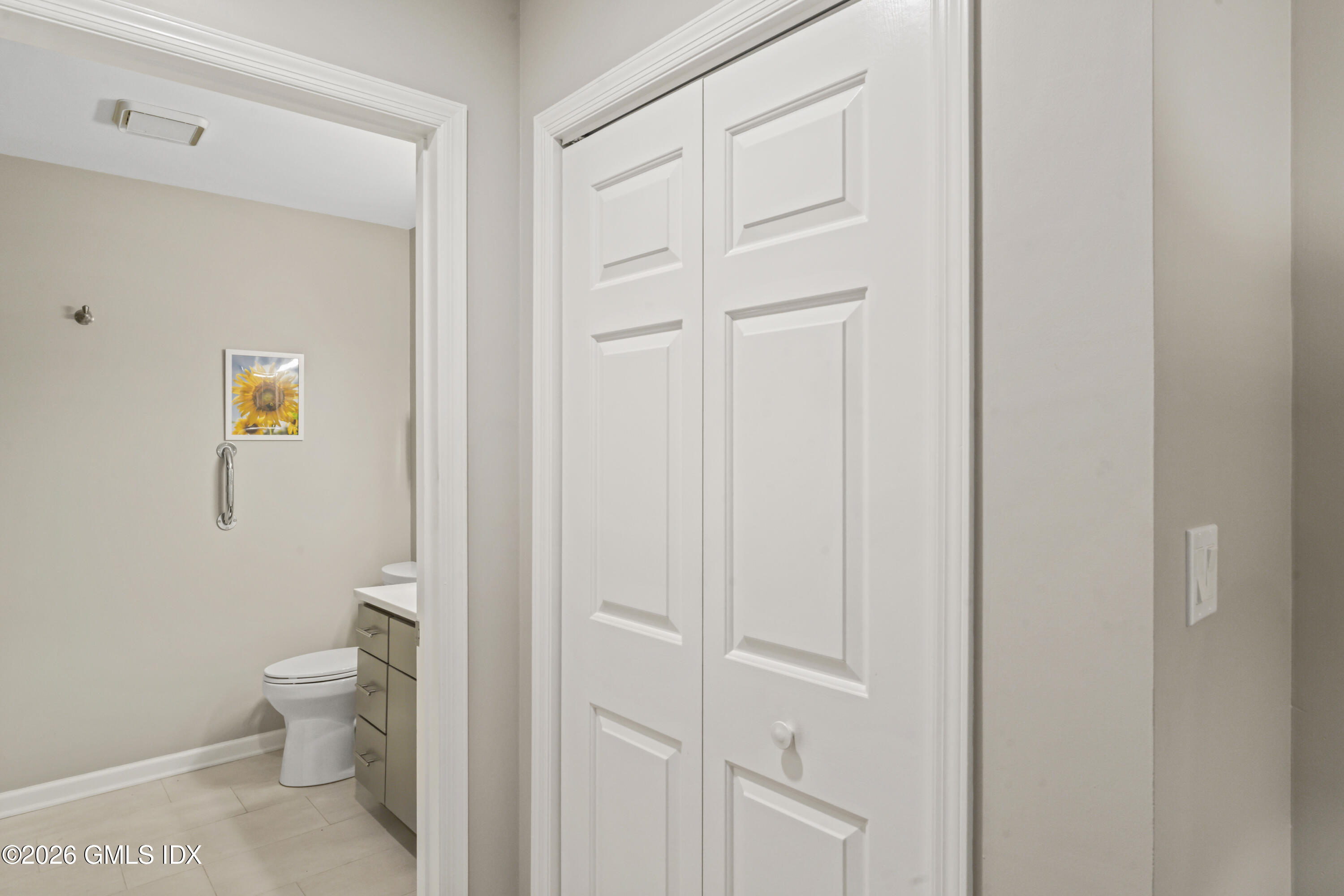351 Pemberwick Road APT 818