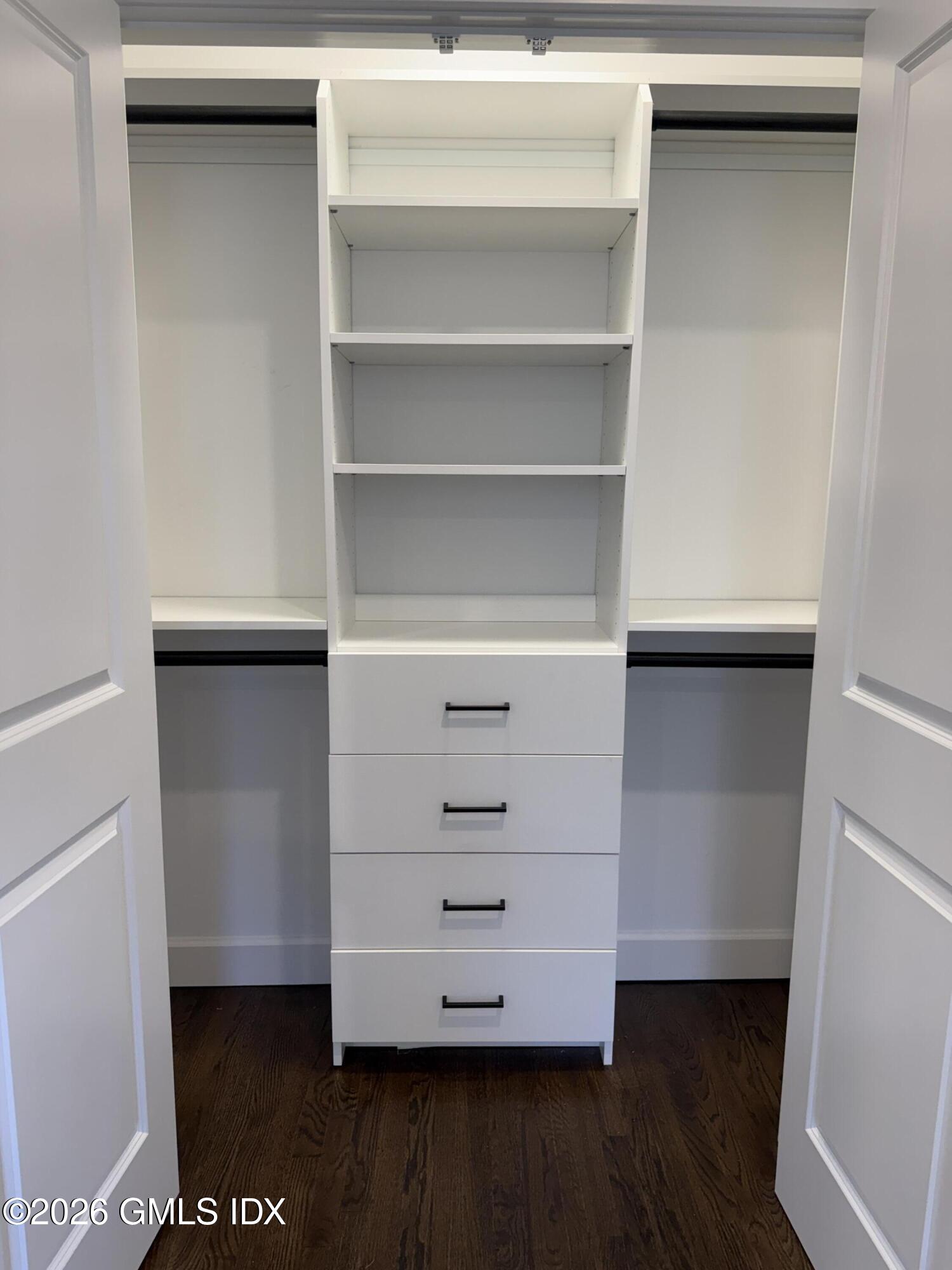 69 Cos Cob Avenue Unit: 1st Floor
