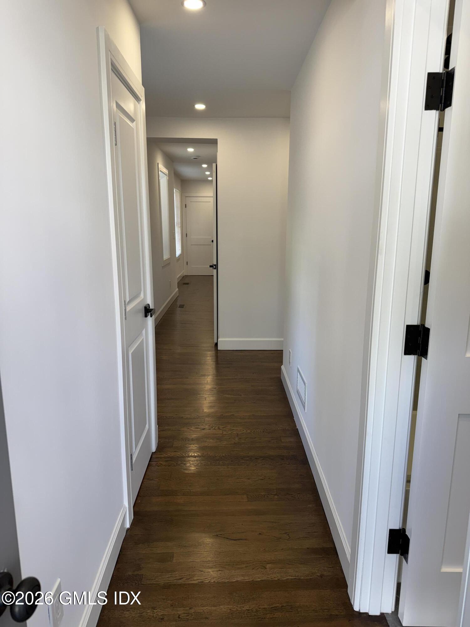 69 Cos Cob Avenue Unit: 1st Floor