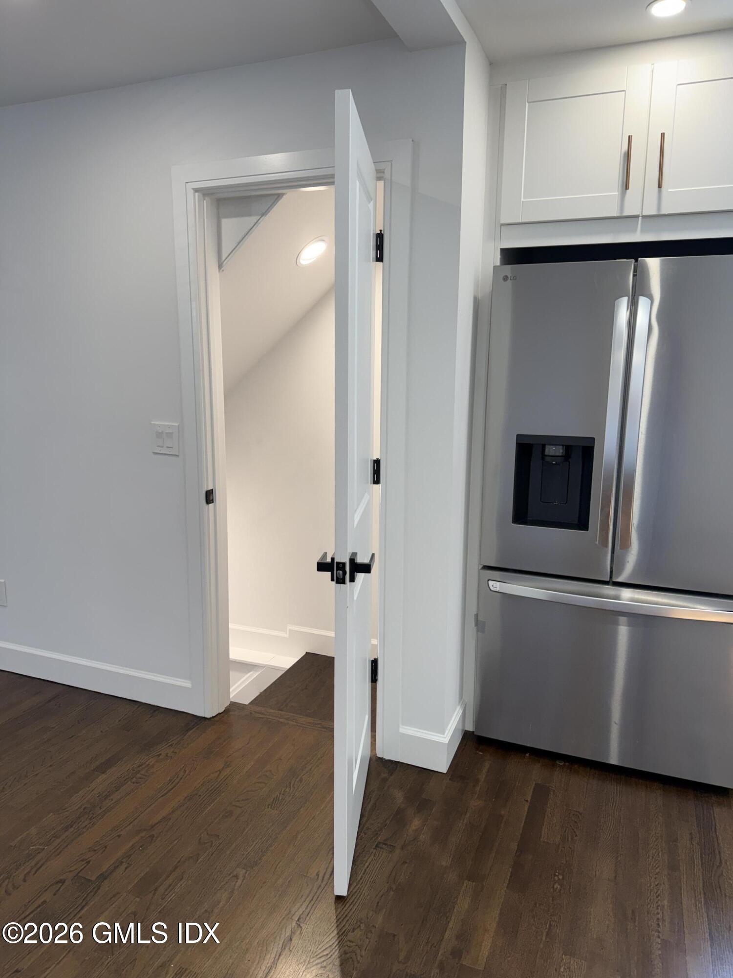 69 Cos Cob Avenue Unit: 1st Floor