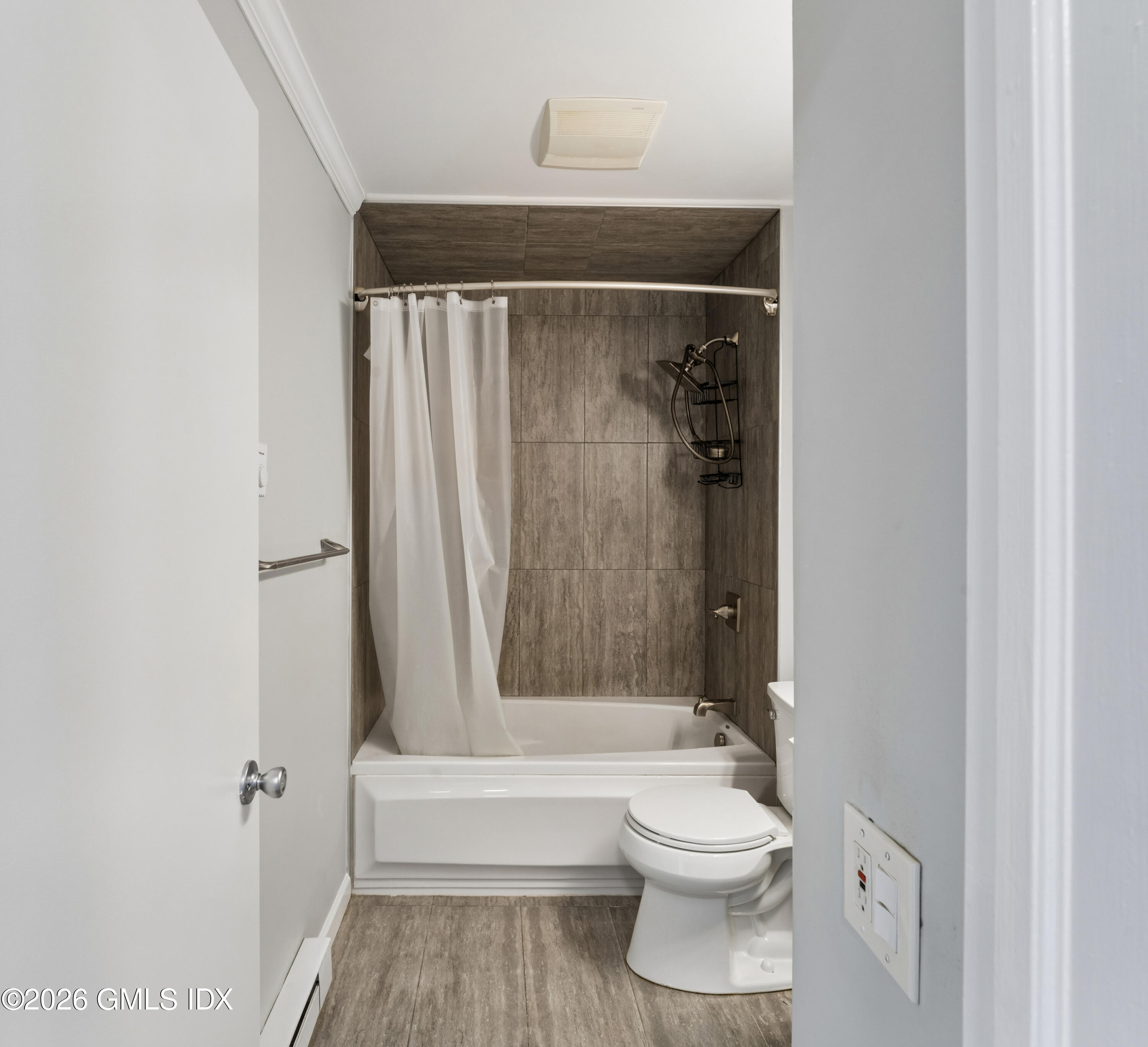 12 Camelot Drive APT E1
