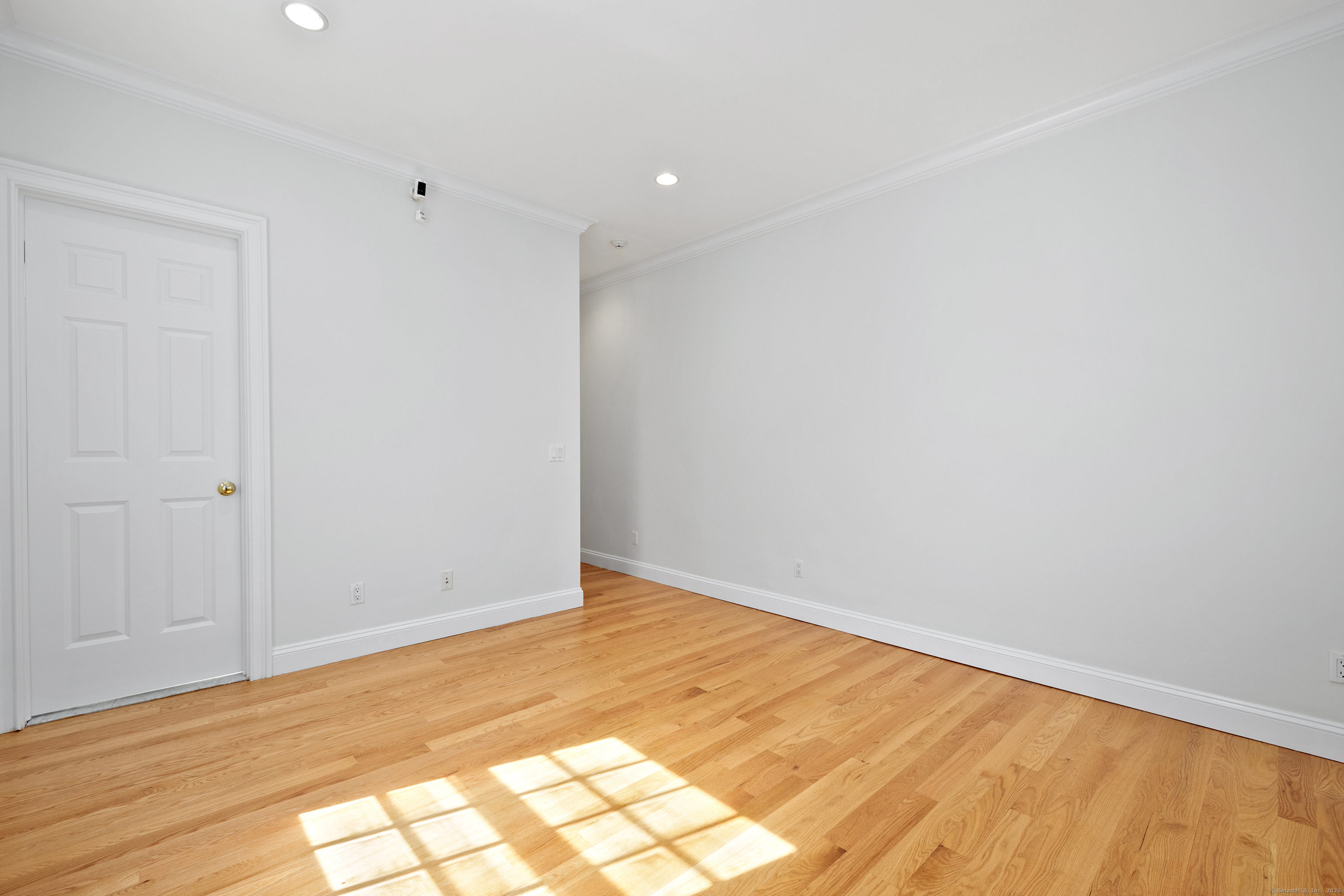 147 Holly Hill Lane 2