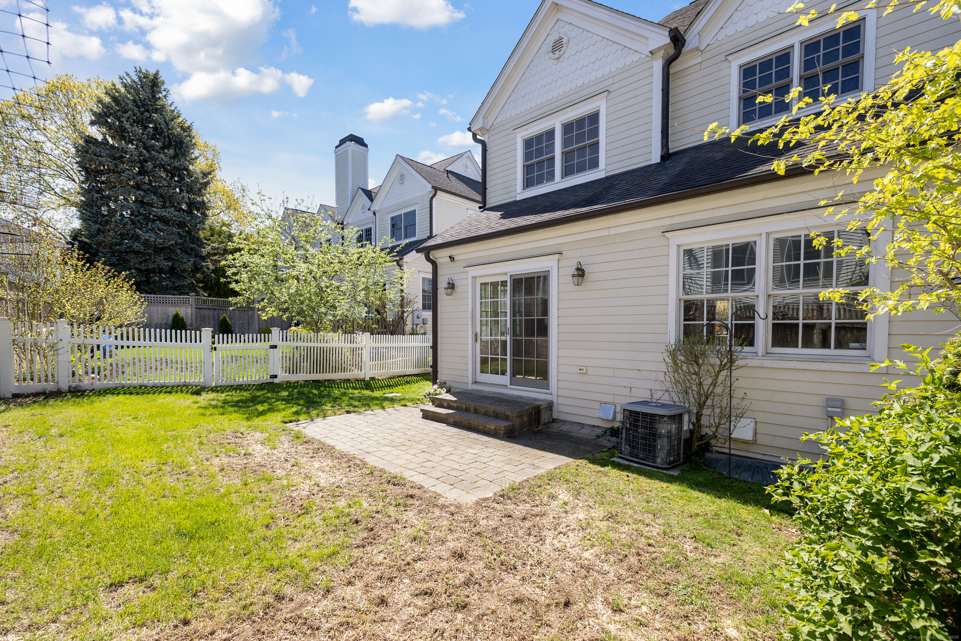 147 Holly Hill Lane 2