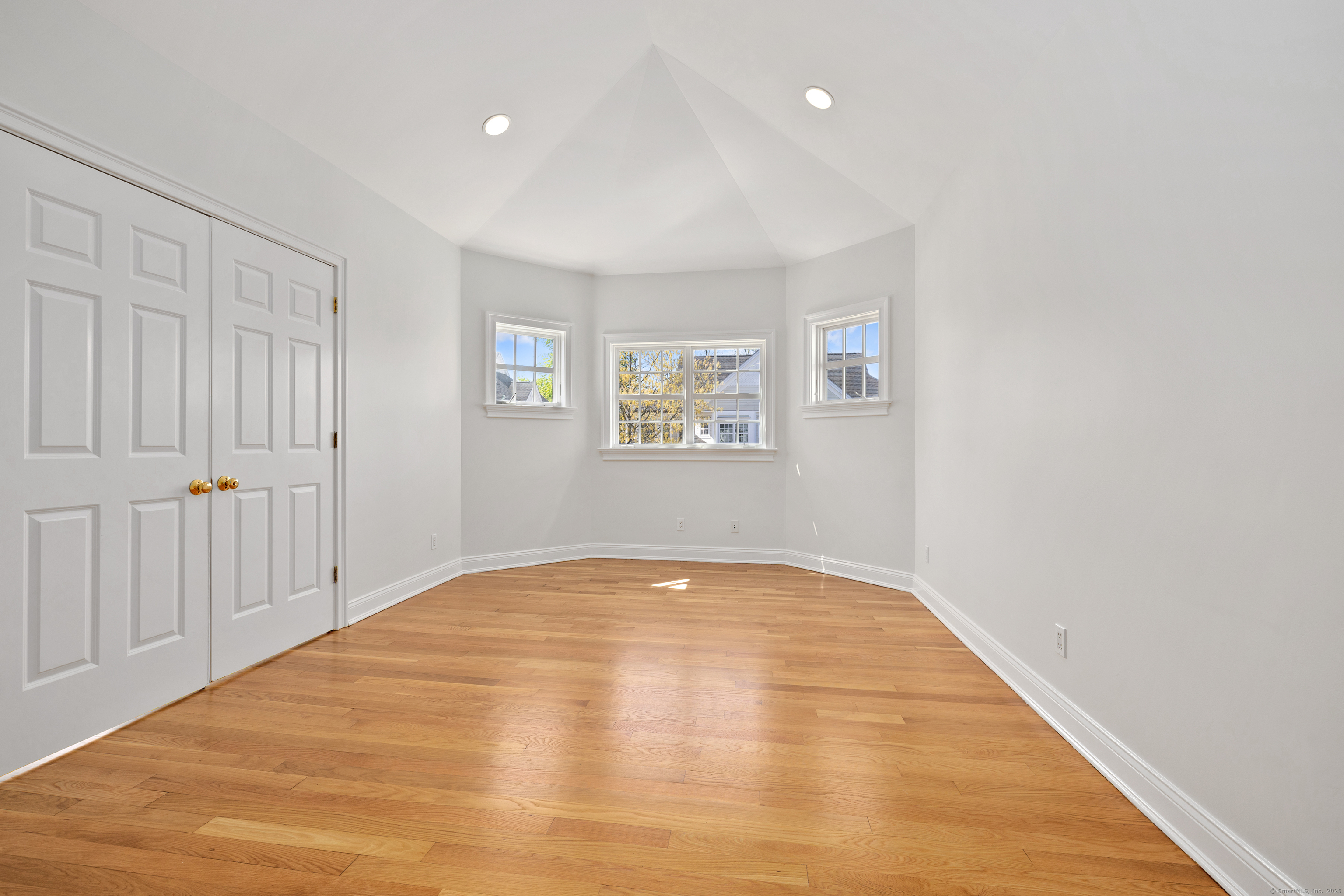 147 Holly Hill Lane 2
