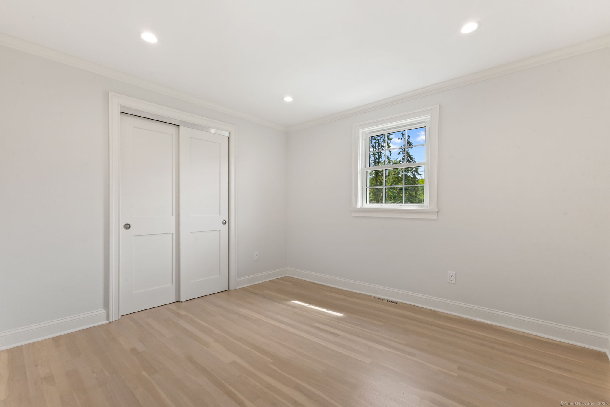 64 Amherst Place