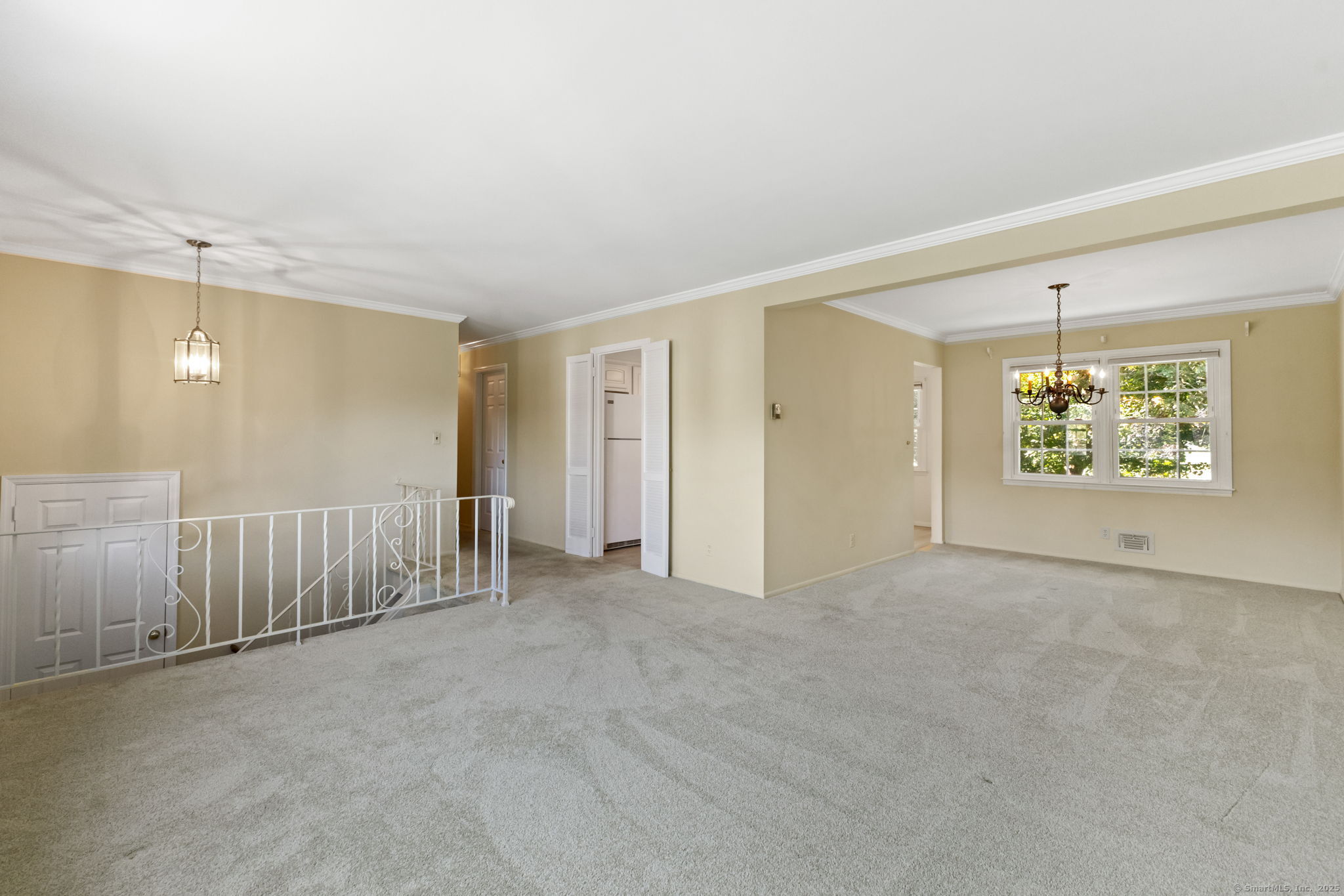 24 Guilford Lane