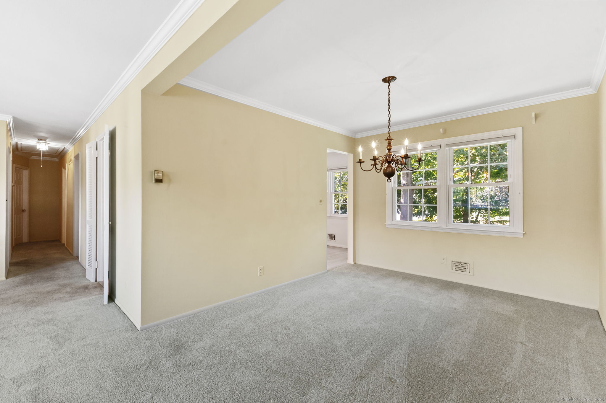 24 Guilford Lane