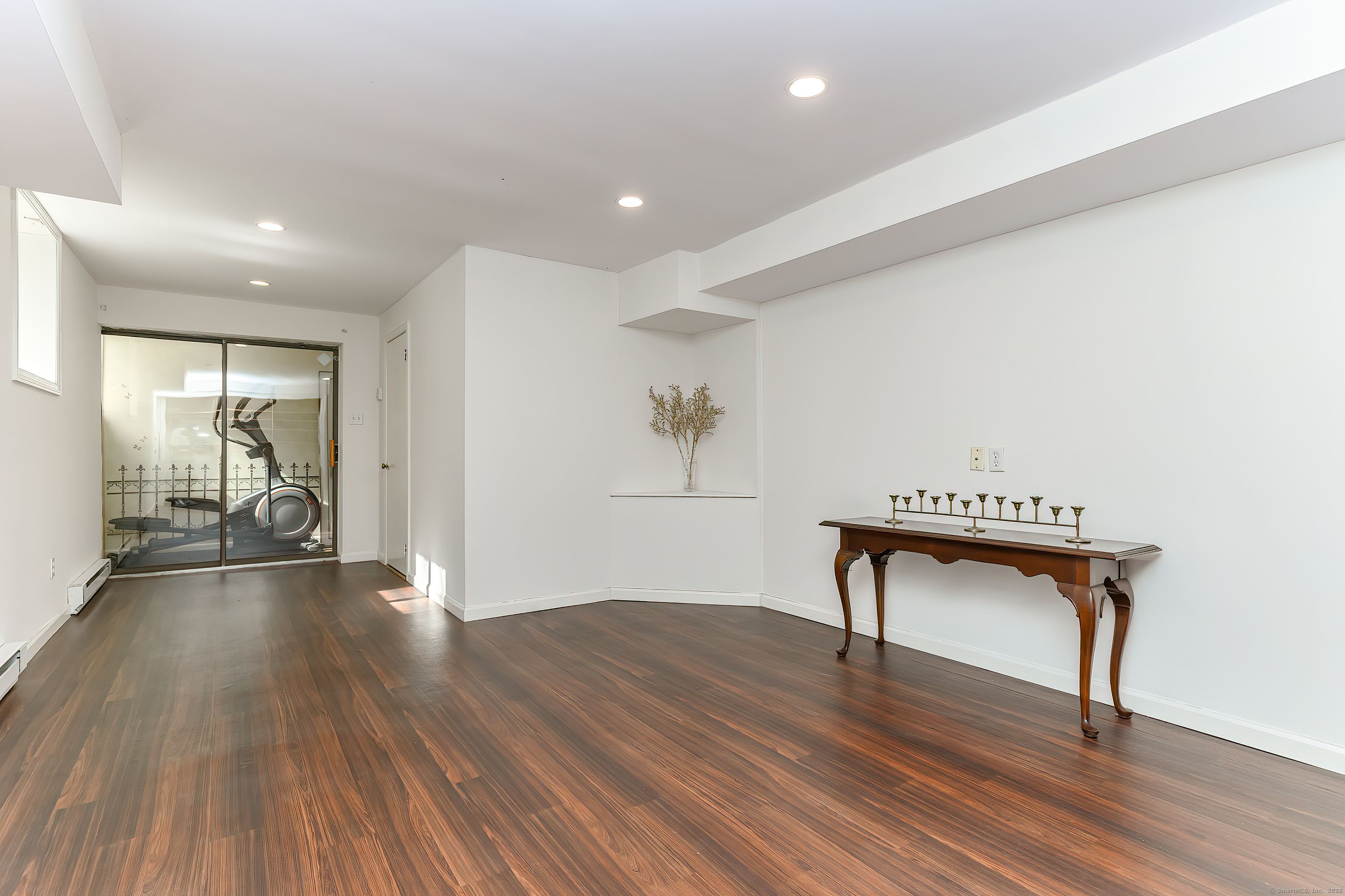 180 Riverbank Road