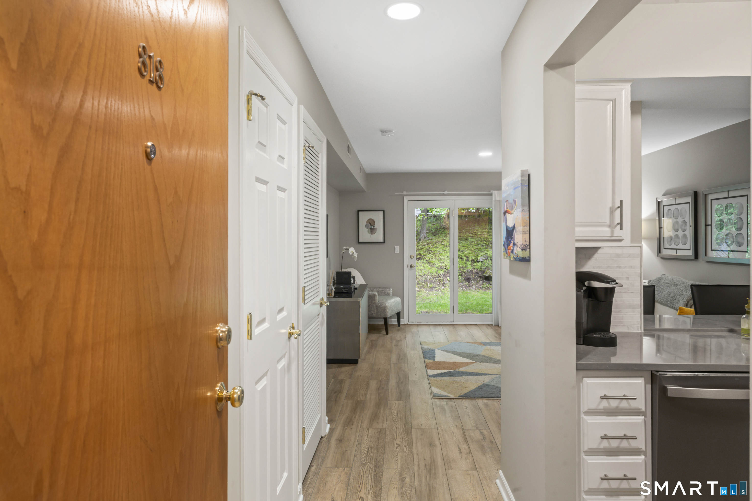 351 Pemberwick Road 818