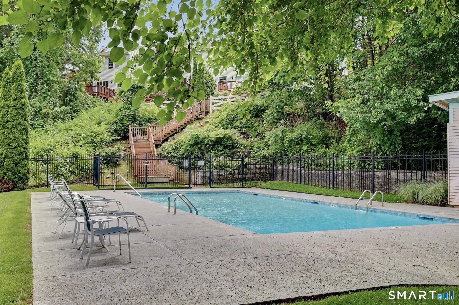 12 Camelot Drive Unit: E1