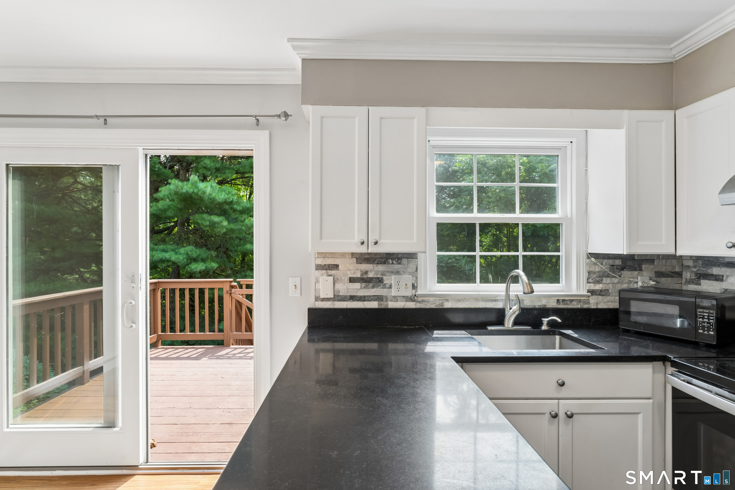 12 Camelot Drive Unit: E1