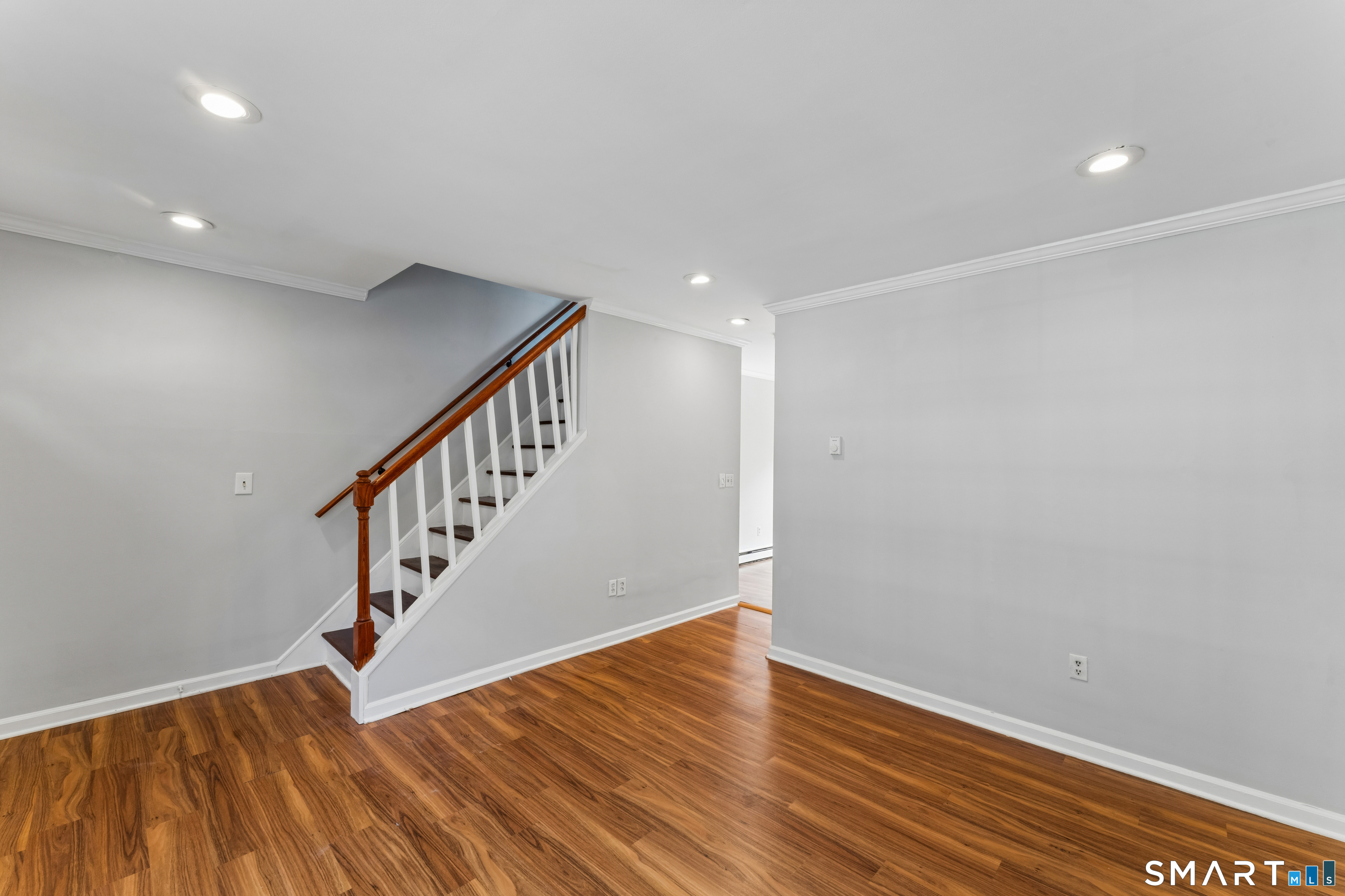 12 Camelot Drive Unit: E1