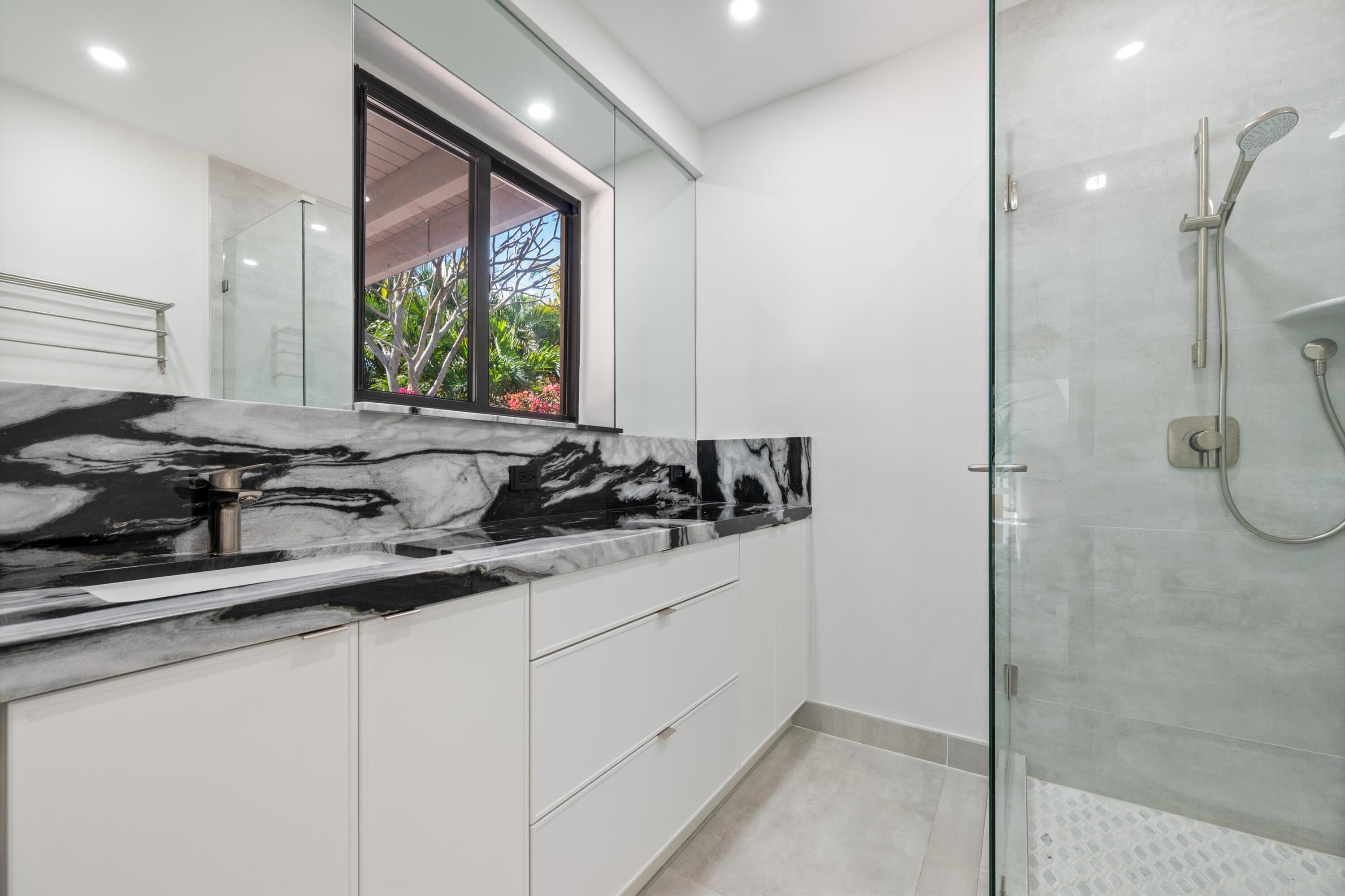 2600 Yacht Club Blvd