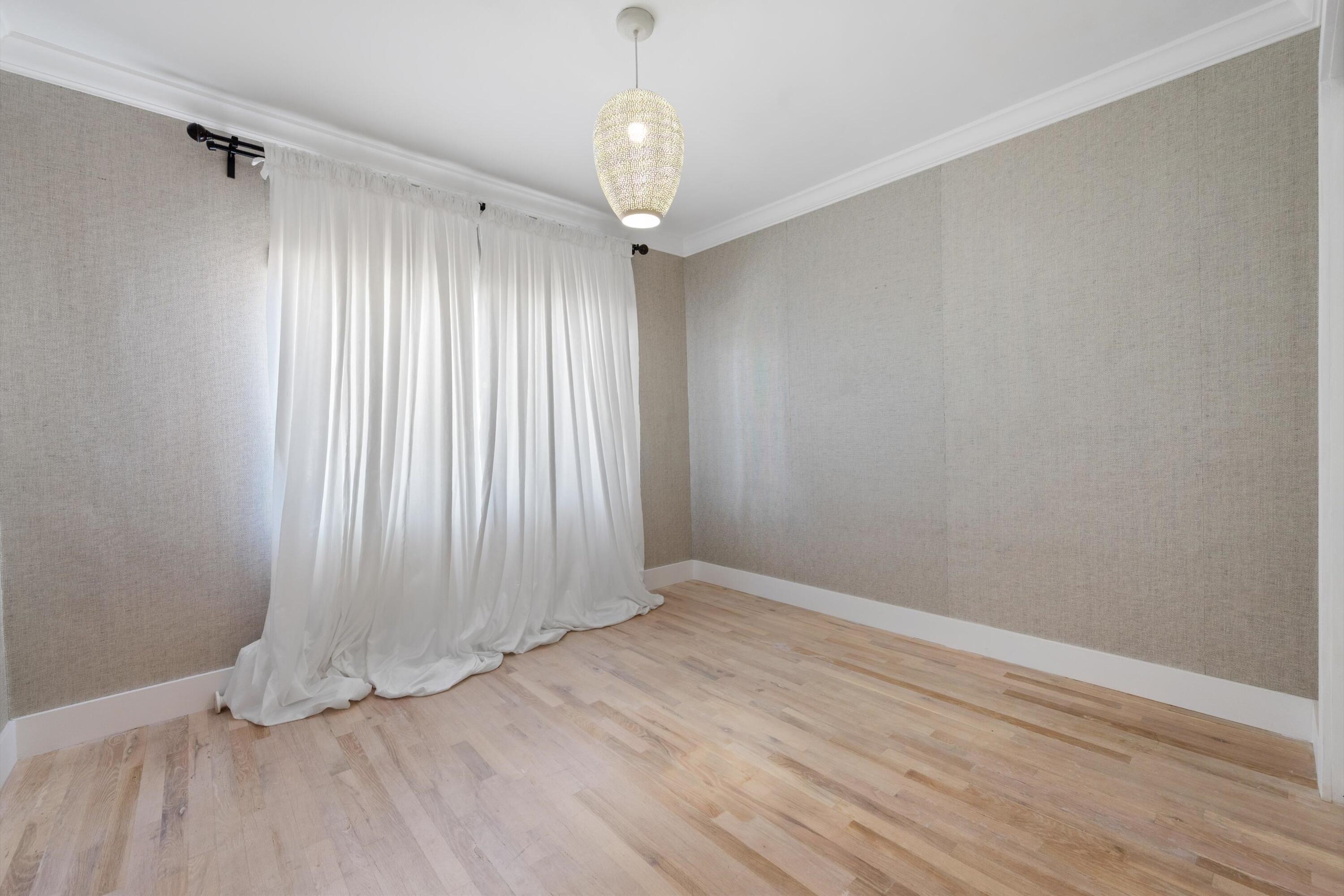 2600 Yacht Club Blvd