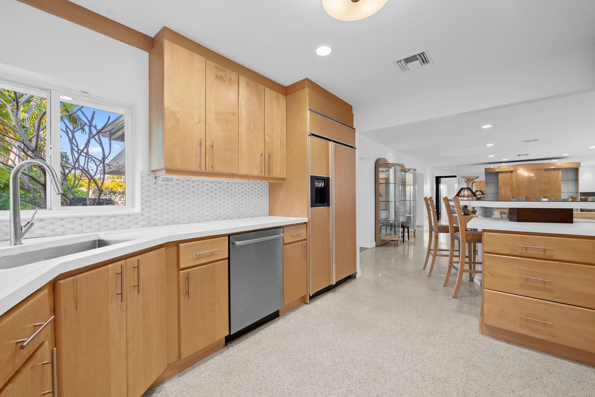 2809 NE 25th Street