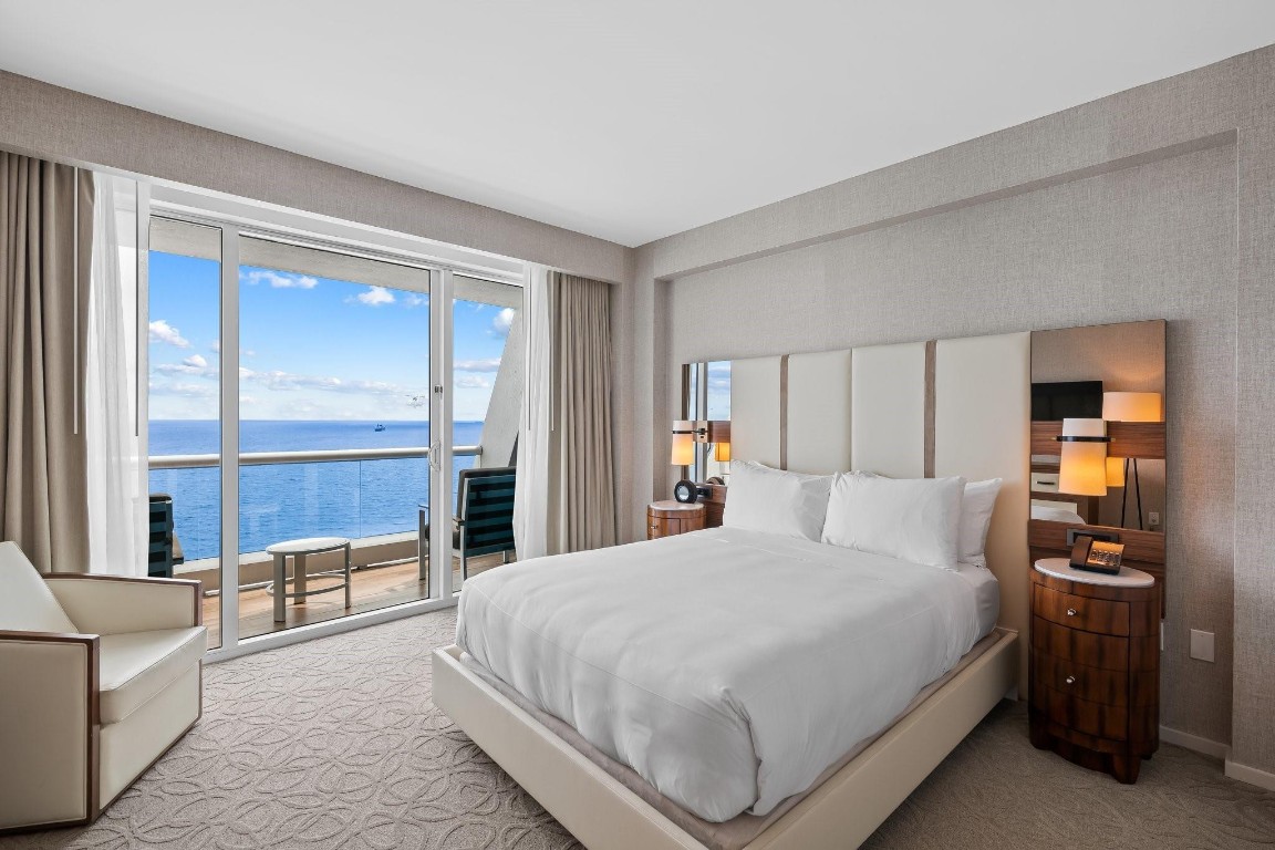 551 N Beach Blvd R2017