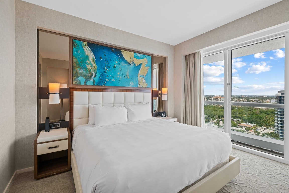 551 N Beach Blvd R2017