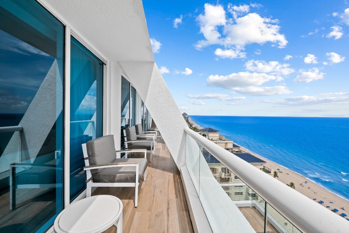 551 N Beach Blvd R2017