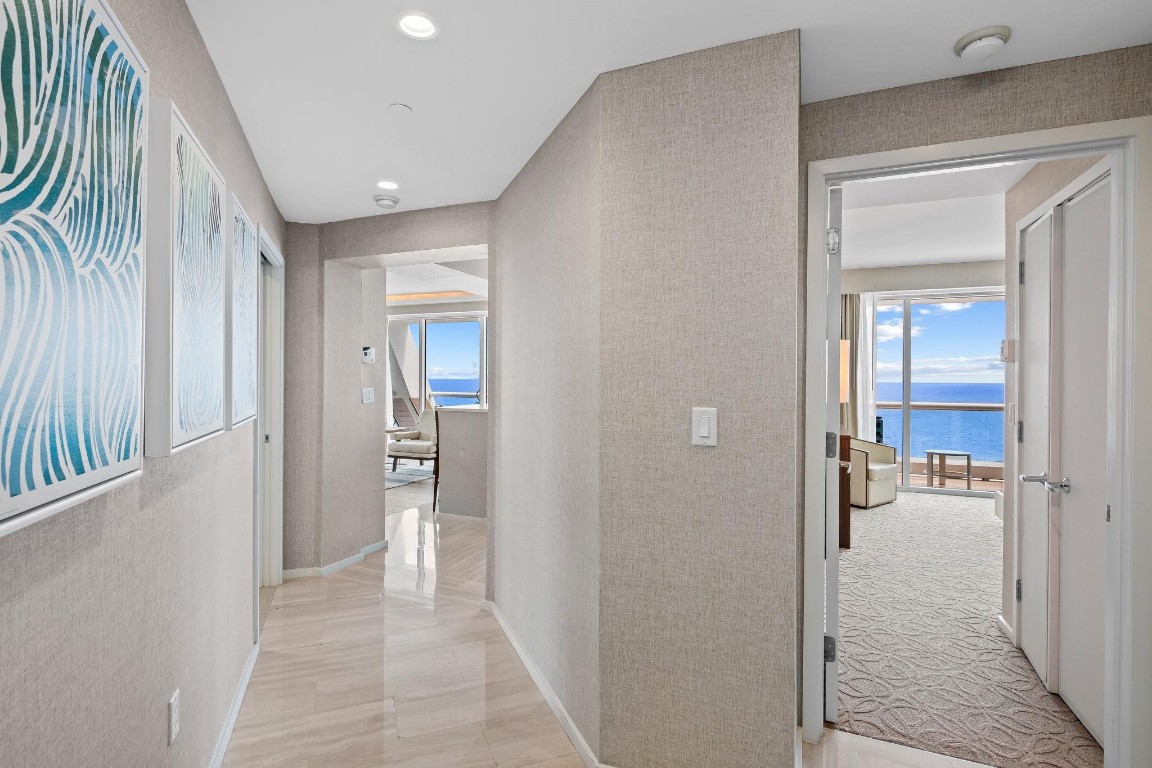 551 N Beach Blvd R2017