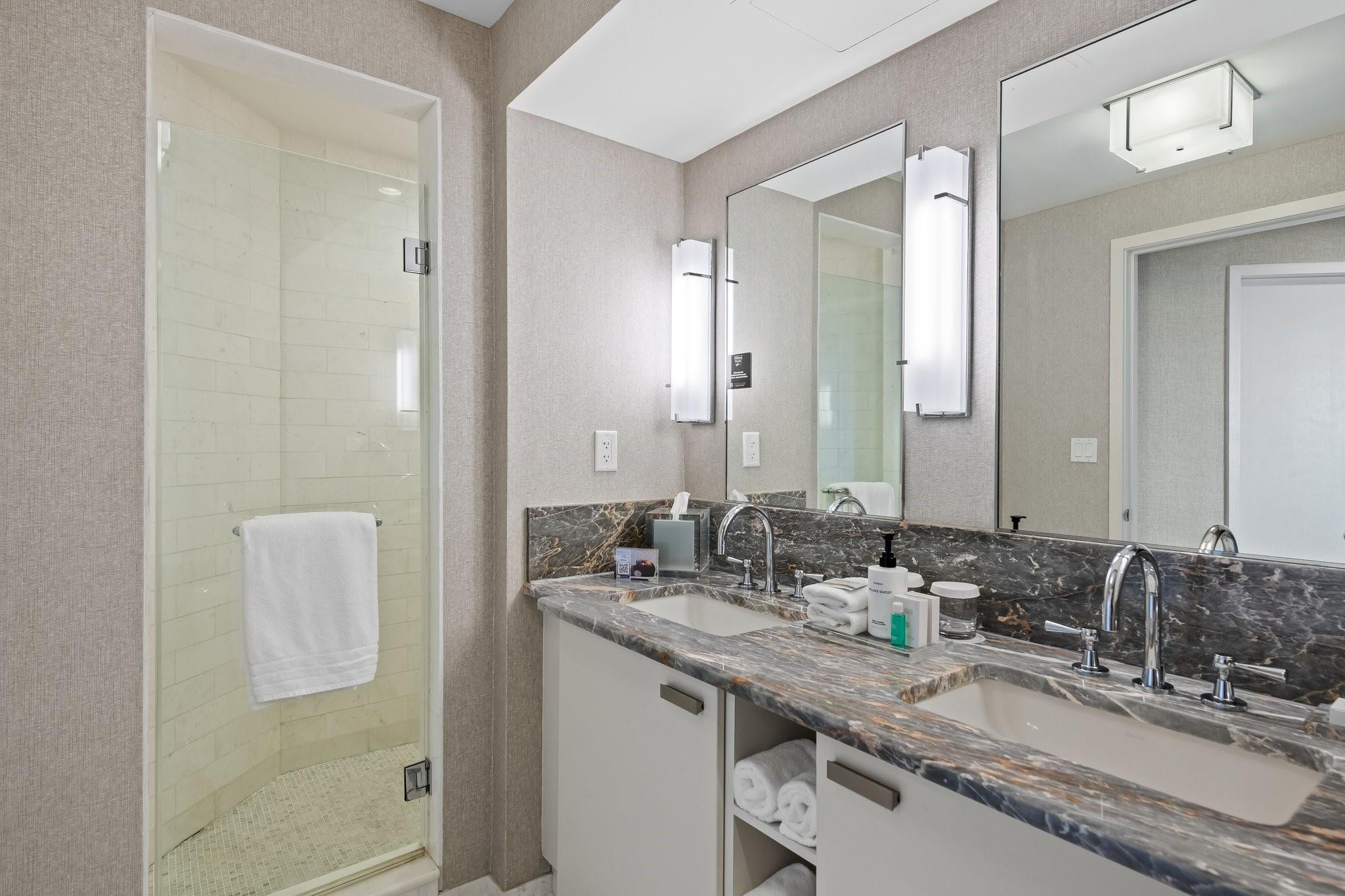 551 N Beach Blvd R2017