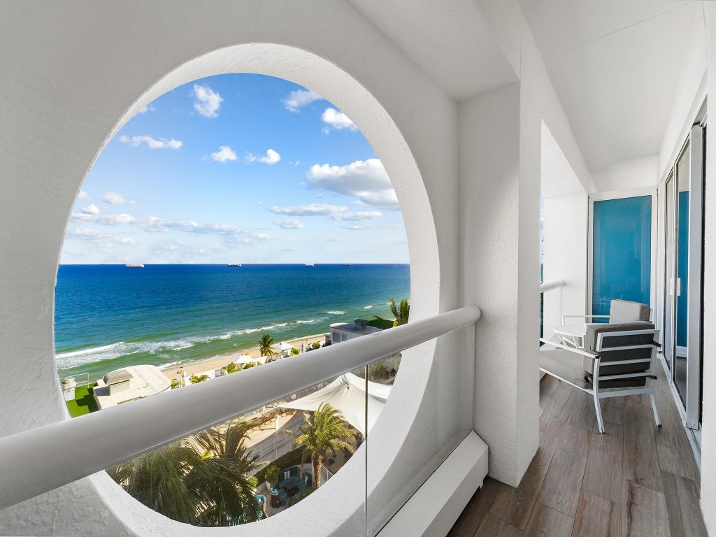 551 N Beach Blvd H1016