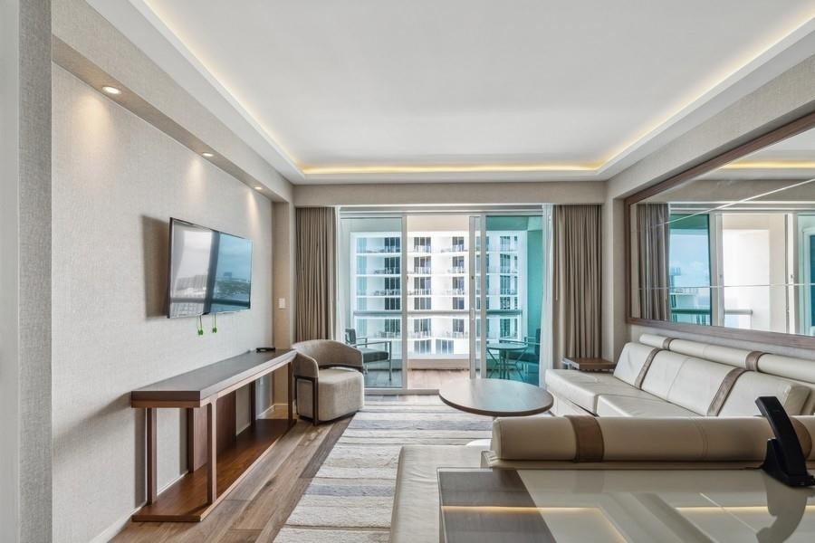 551 N Beach Blvd H1607