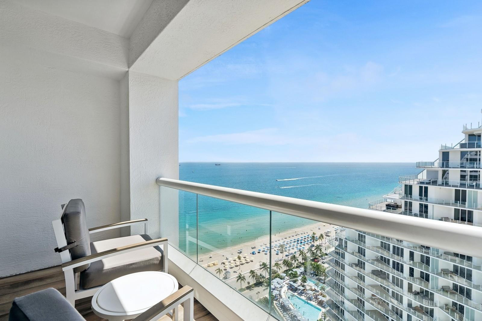 551 N Beach Blvd R2211