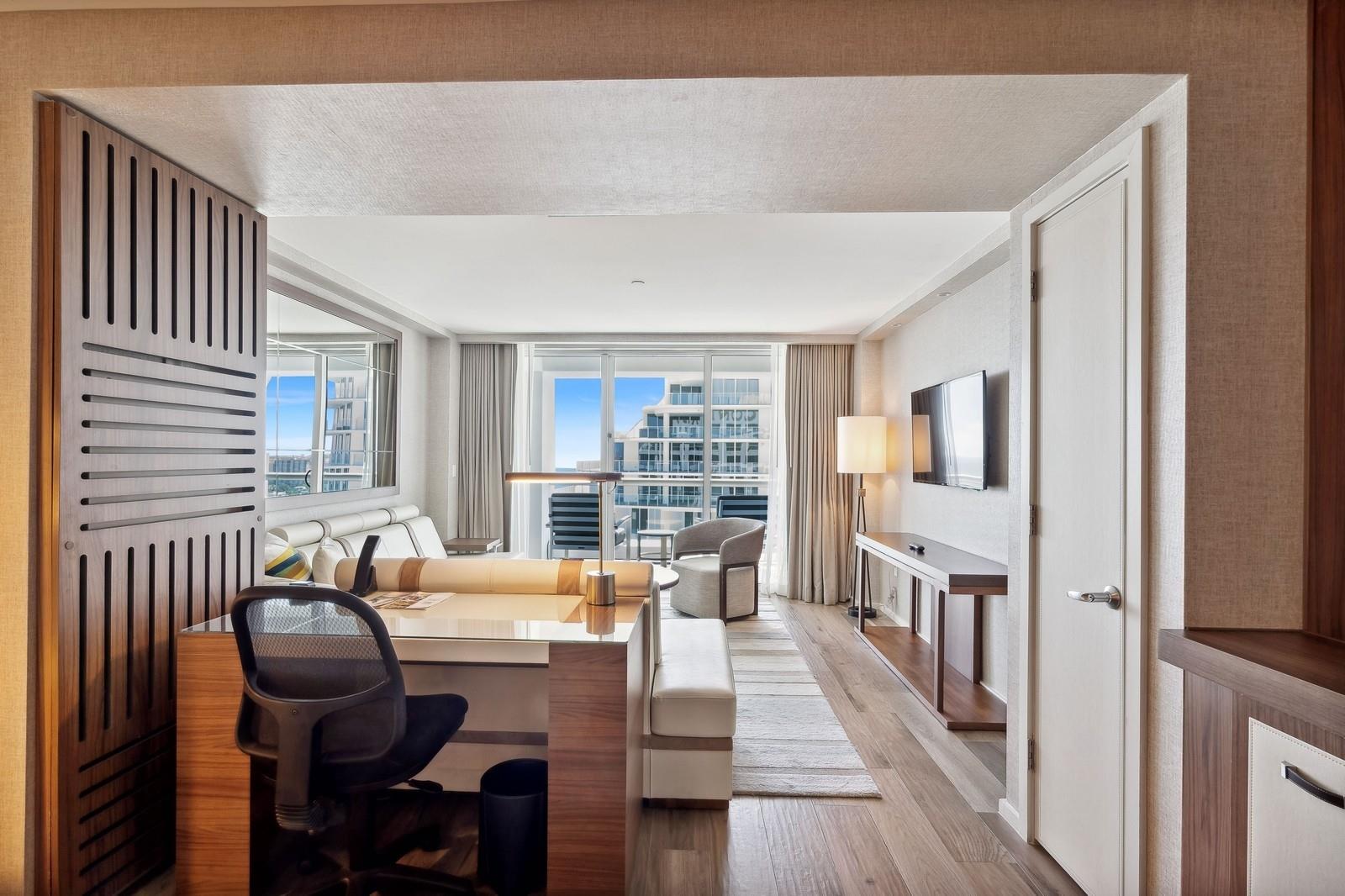 551 N Beach Blvd R2211