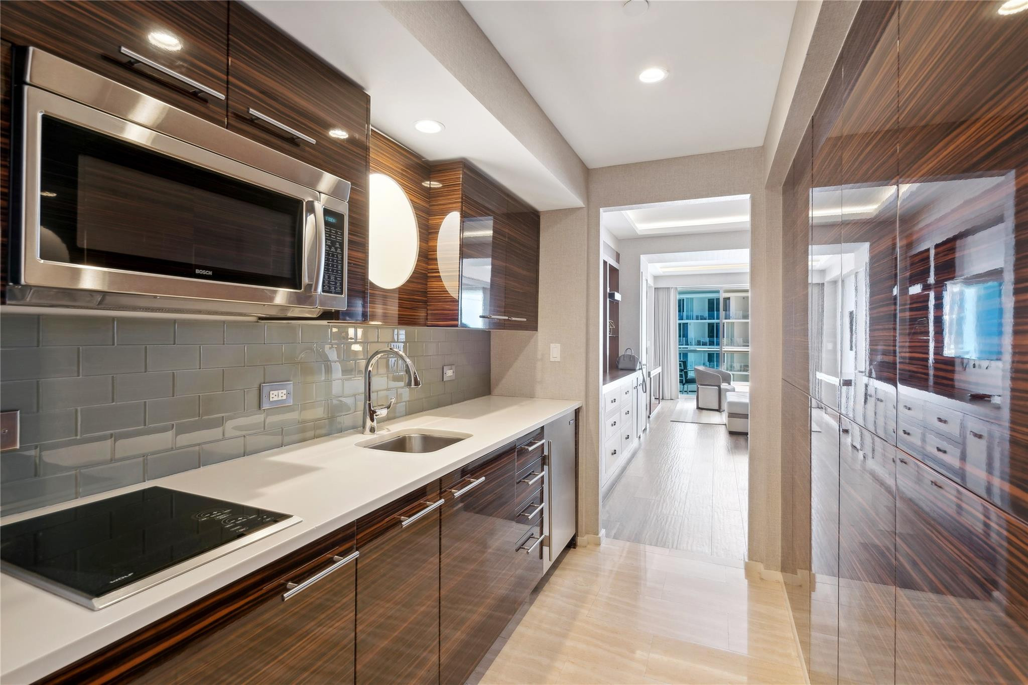 551 N Beach Blvd H1712