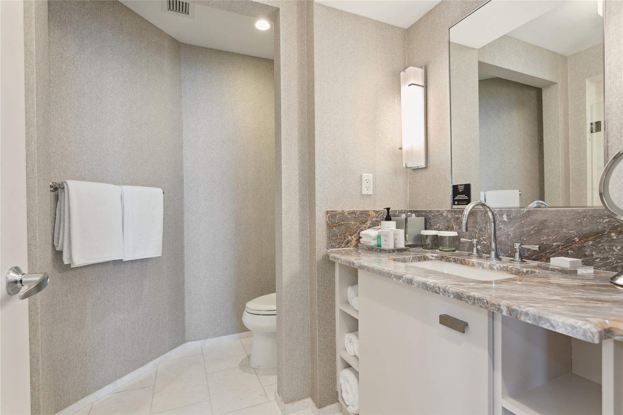 551 N Beach Blvd 2305