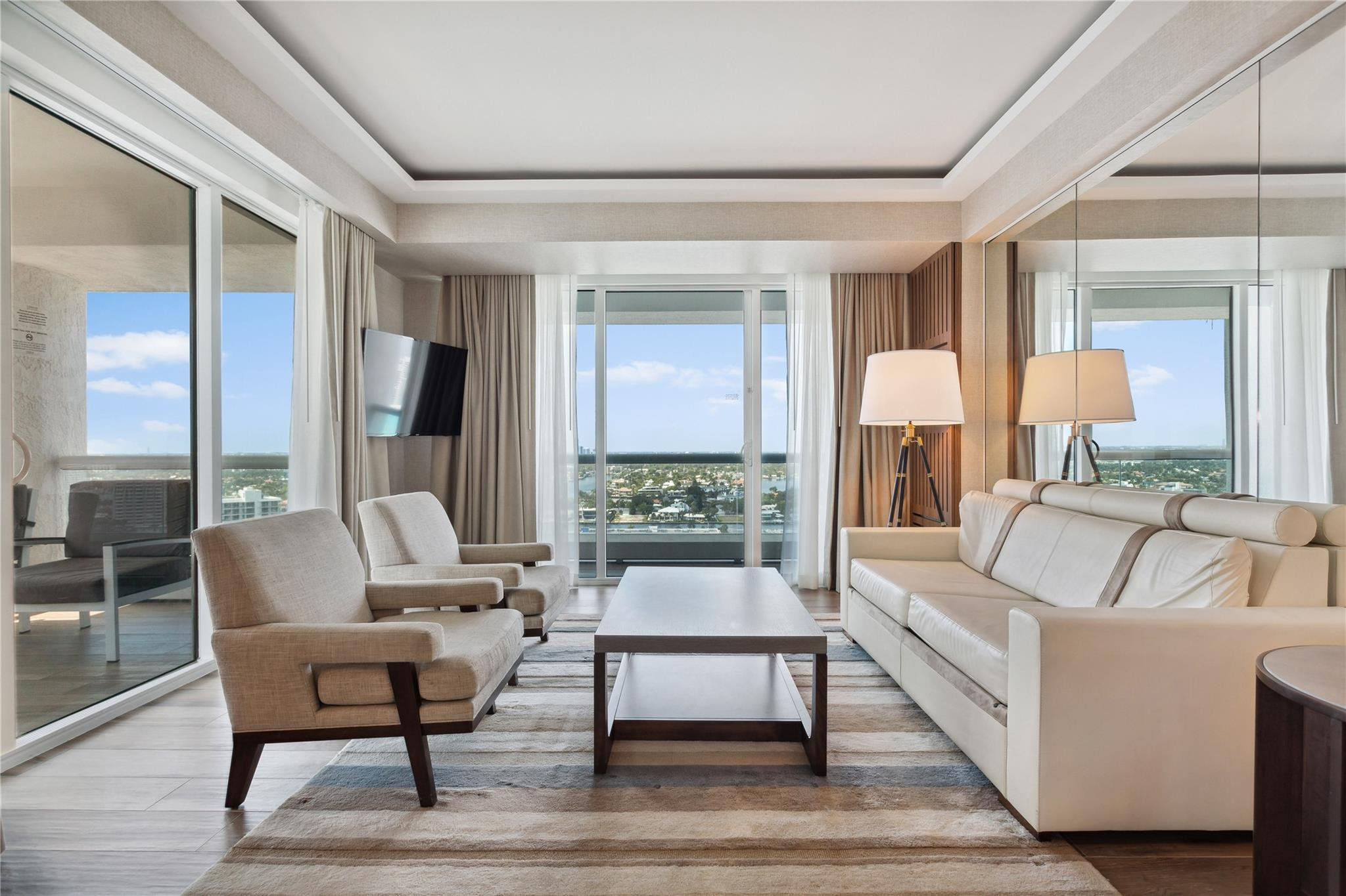 551 N Beach Blvd 2305