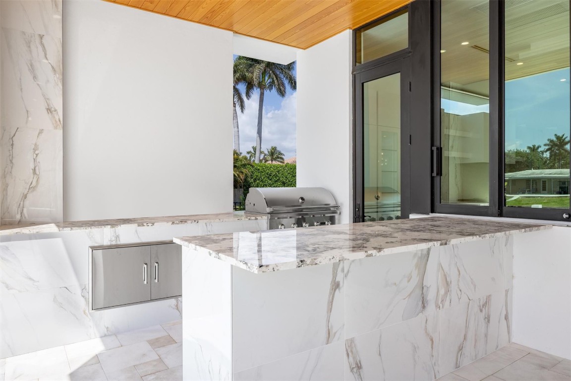 2506 Sea Island Drive