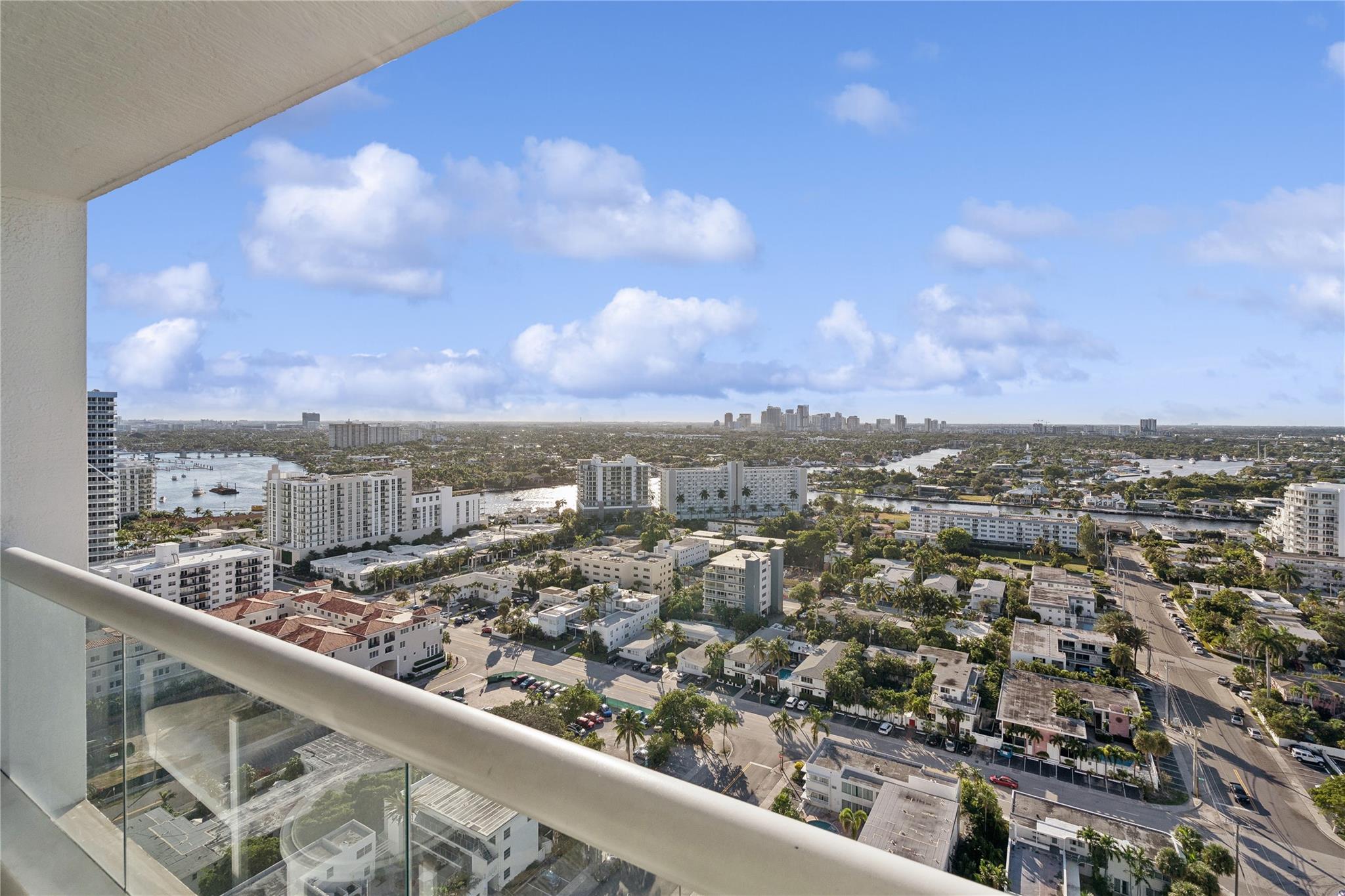 551 N Beach Blvd 2304