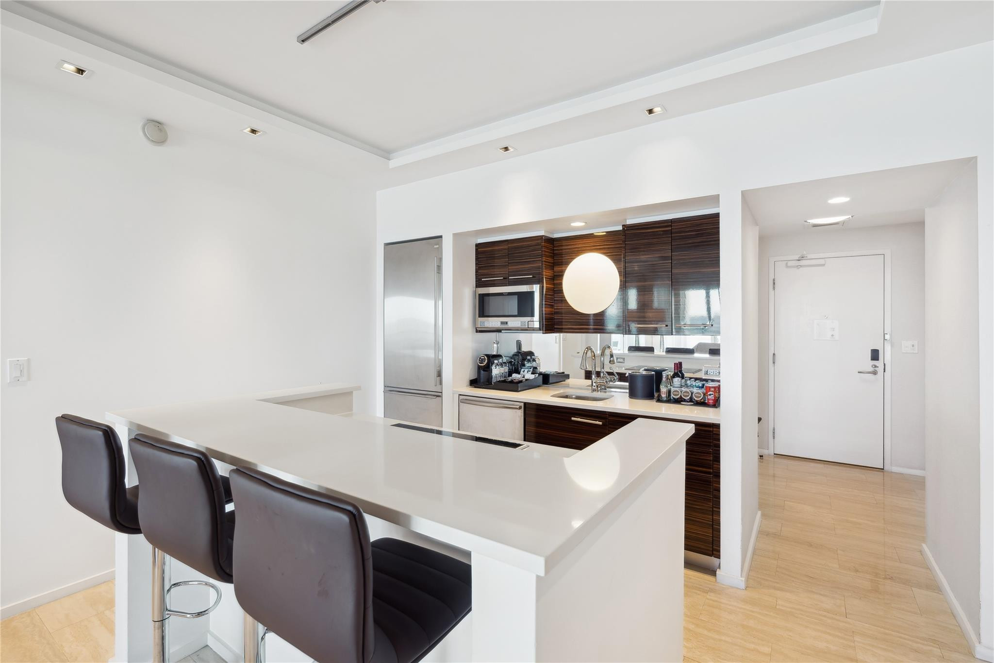 551 N Beach Blvd R304