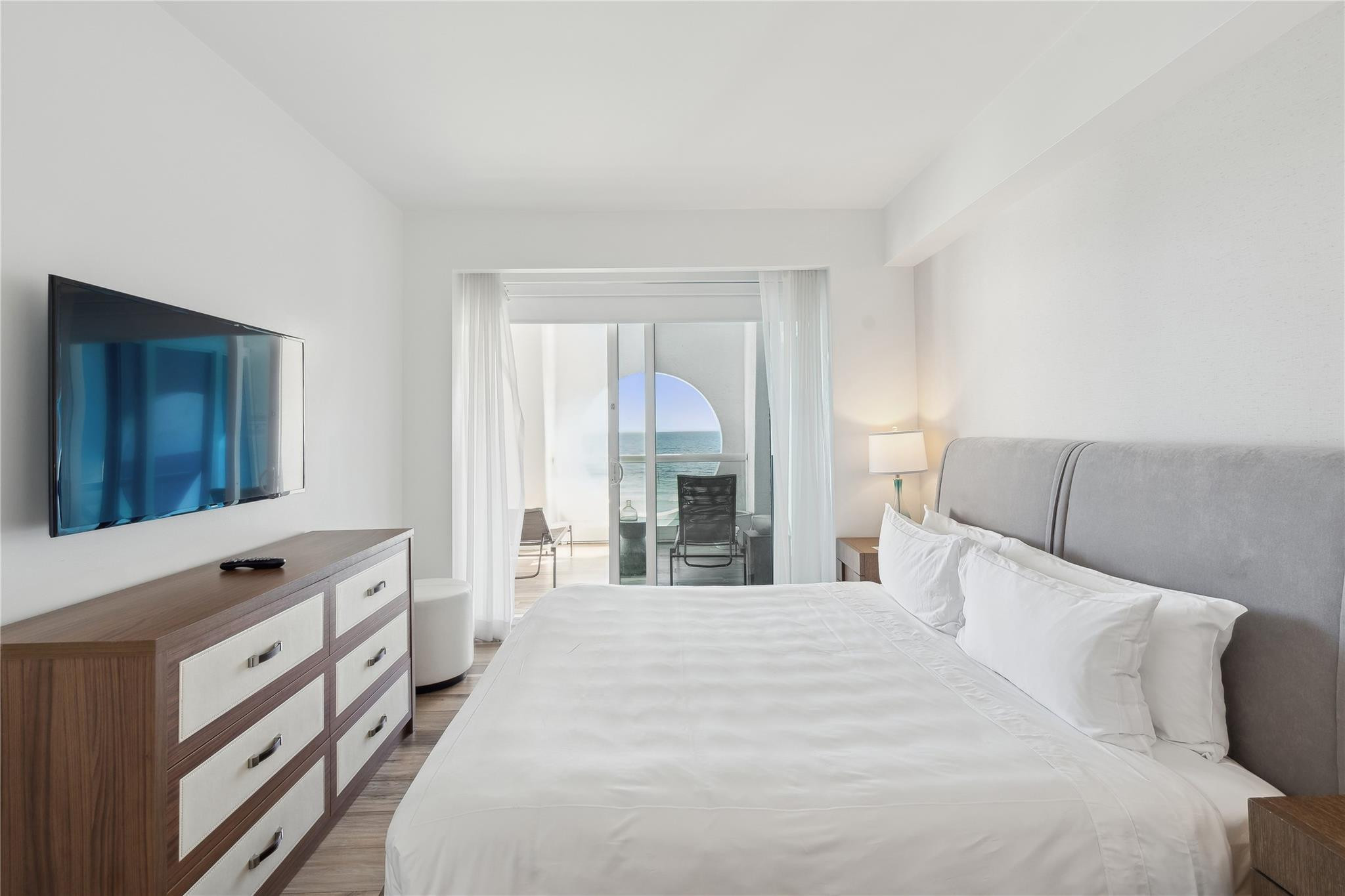 551 N Beach Blvd R304